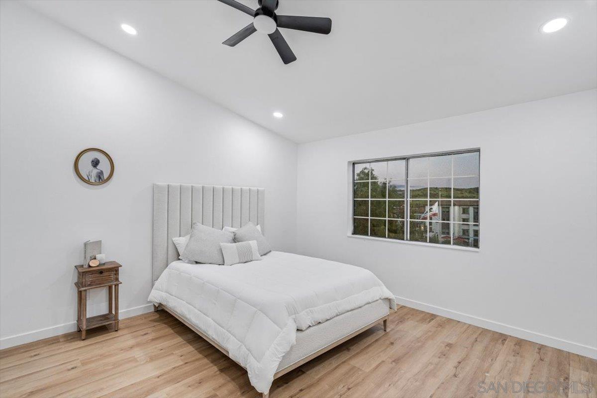 Detail Gallery Image 22 of 42 For 12865  Carriage Heights Way, Poway,  CA 92064 - 3 Beds | 2/1 Baths