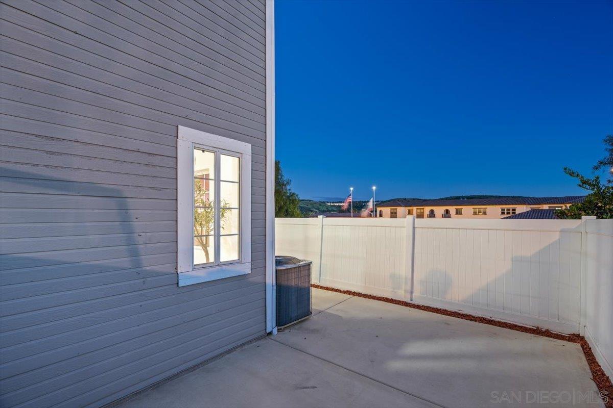 Detail Gallery Image 35 of 42 For 12865  Carriage Heights Way, Poway,  CA 92064 - 3 Beds | 2/1 Baths