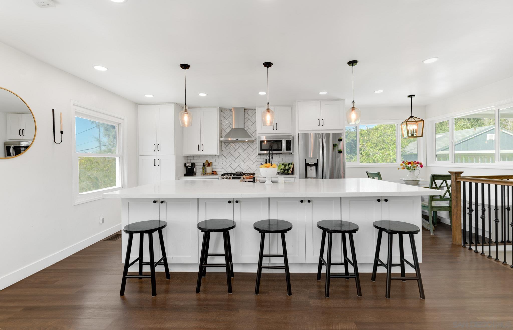 Detail Gallery Image 4 of 27 For 8648  Alpine Ave, La Mesa,  CA 91941 - 3 Beds | 2 Baths