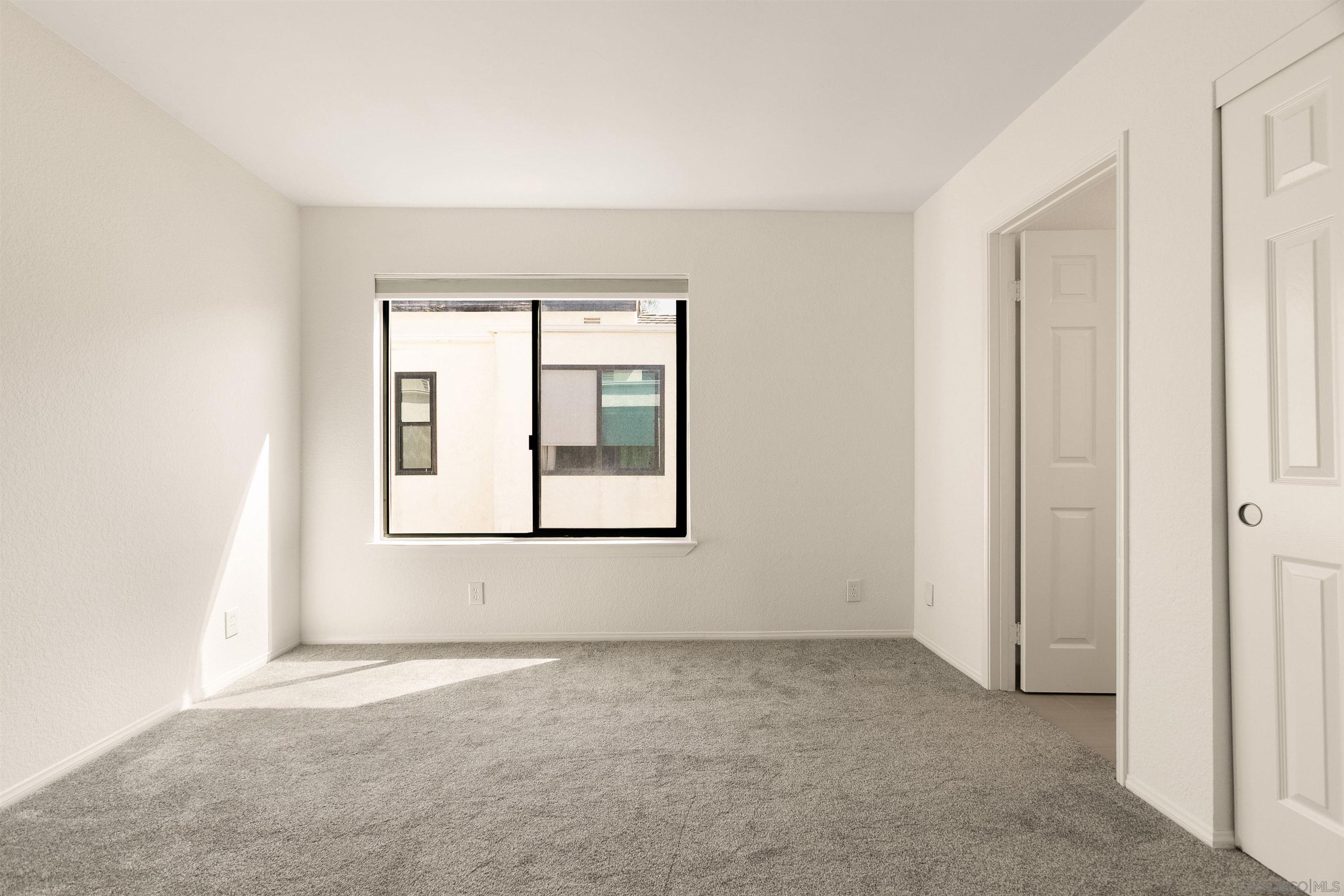 Detail Gallery Image 25 of 37 For 879  Agate  #3,  San Diego,  CA 92109 - 2 Beds | 2/1 Baths