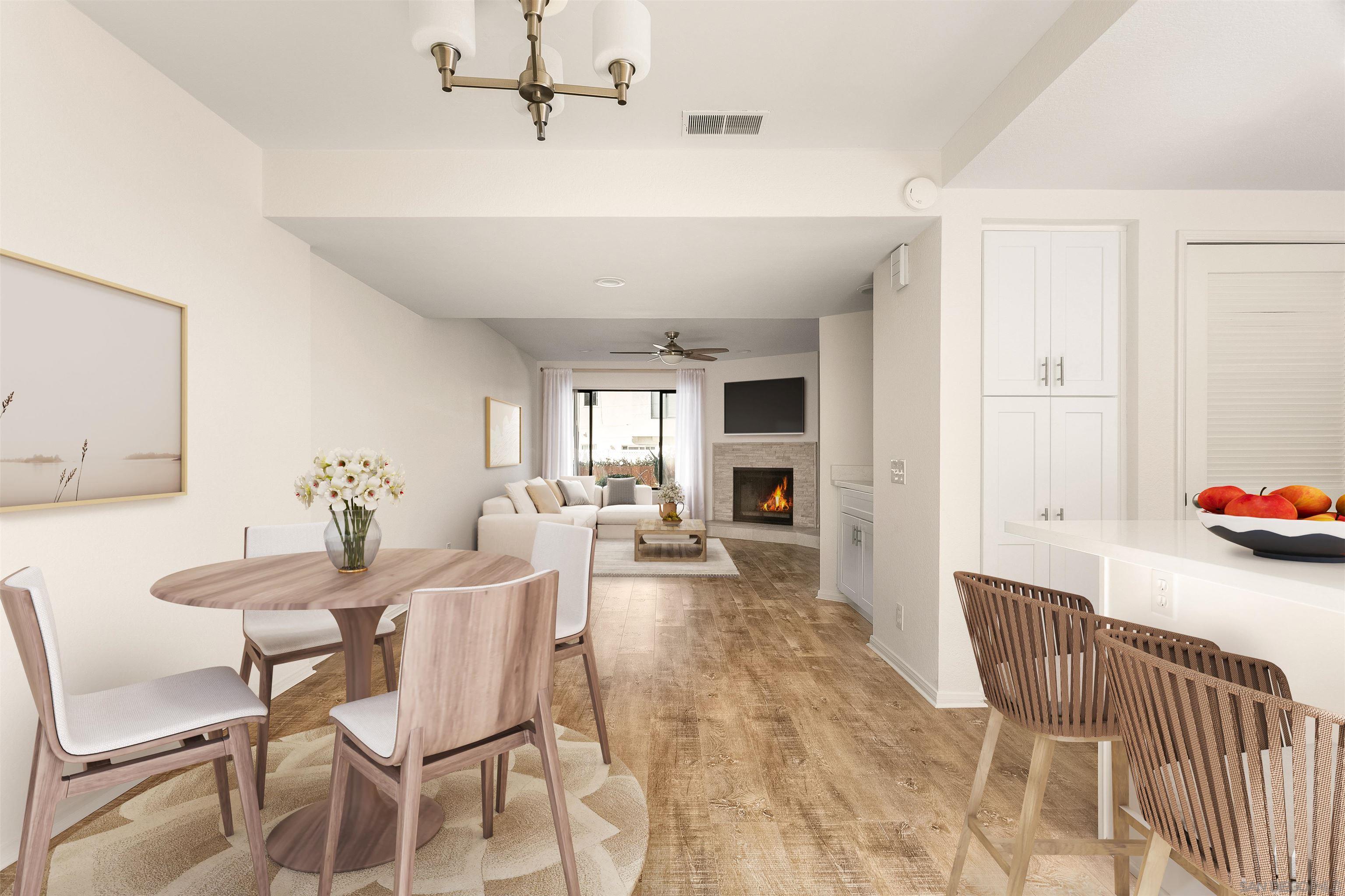 Detail Gallery Image 6 of 37 For 879  Agate  #3,  San Diego,  CA 92109 - 2 Beds | 2/1 Baths