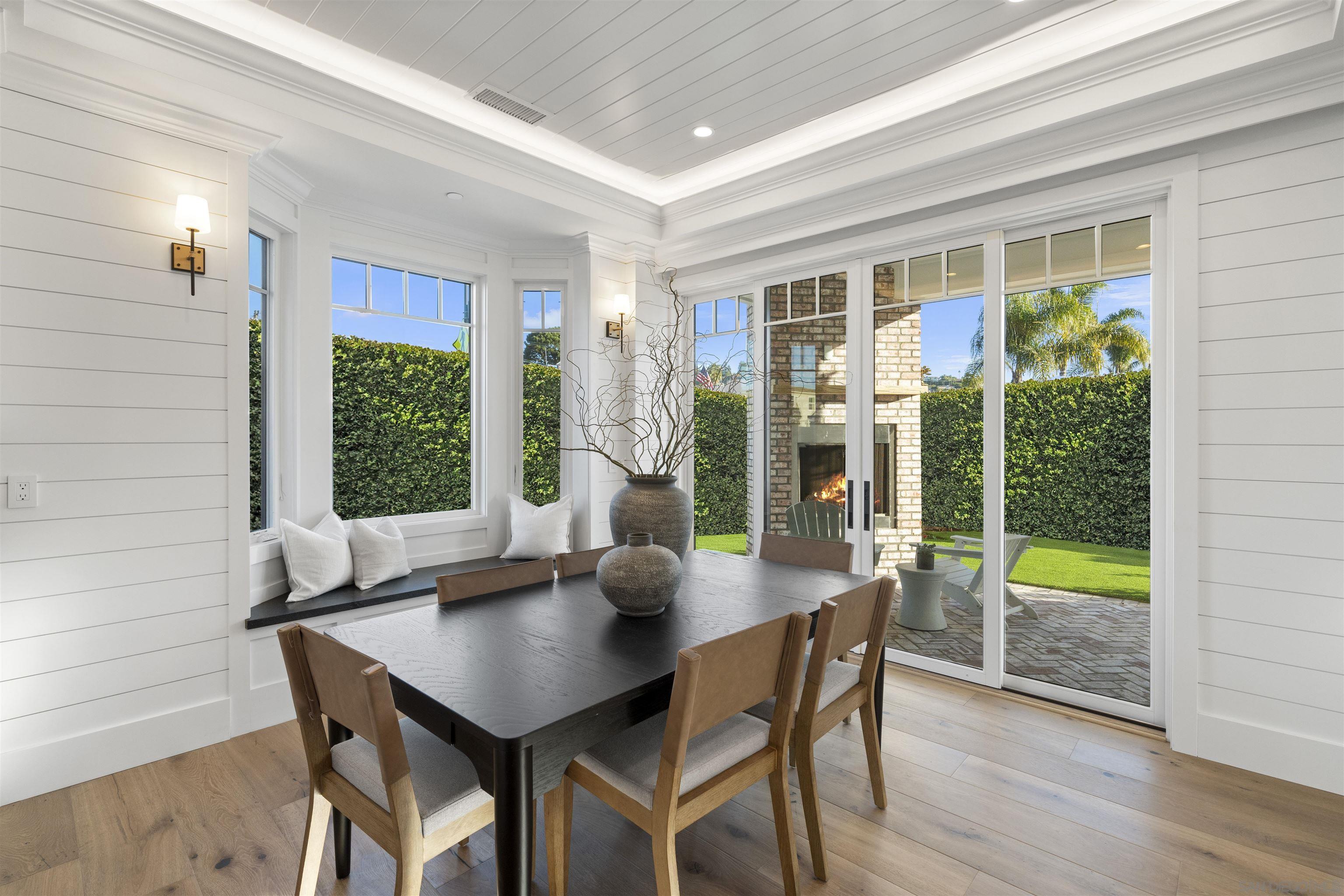 Detail Gallery Image 21 of 70 For 466  Westbourne St, La Jolla,  CA 92037 - 5 Beds | 3/2 Baths