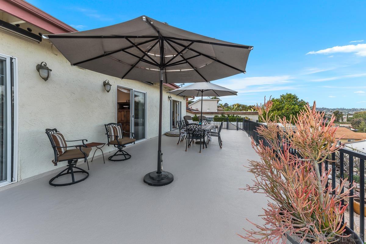 Detail Gallery Image 11 of 49 For 2603 S Barcelona St., Spring Valley,  CA 91977 - 4 Beds | 3 Baths