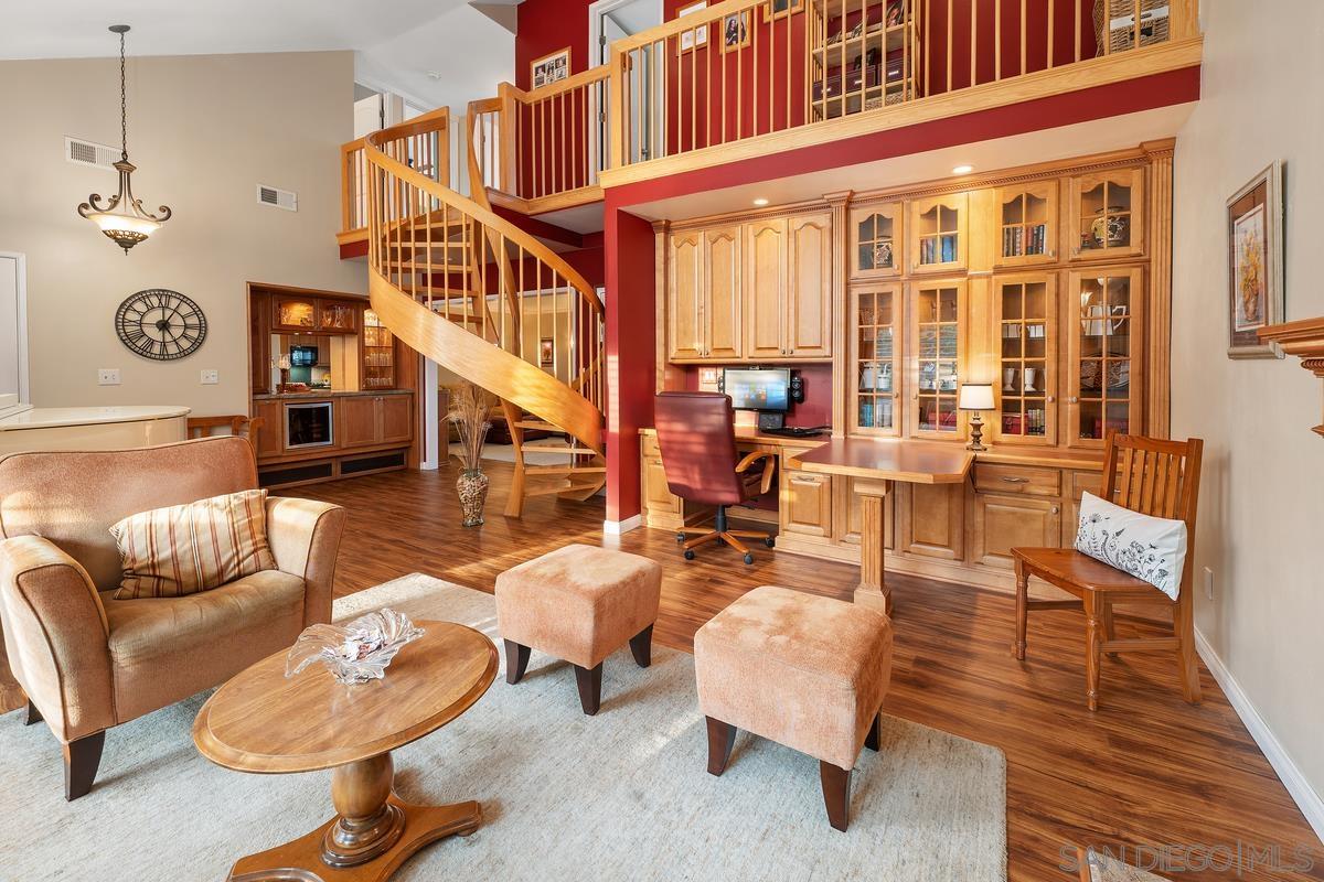 Detail Gallery Image 15 of 49 For 2603 S Barcelona St., Spring Valley,  CA 91977 - 4 Beds | 3 Baths