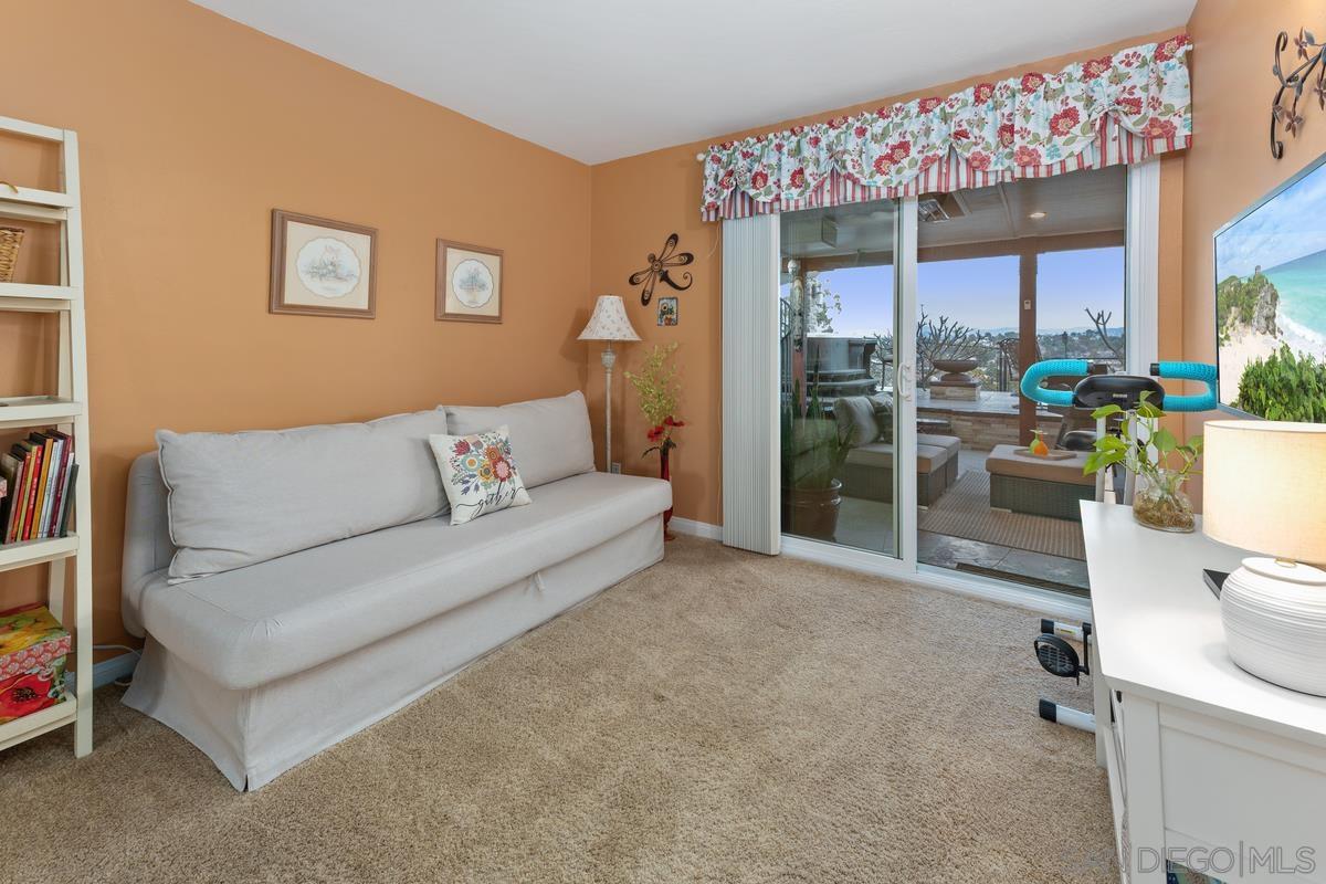 Detail Gallery Image 21 of 49 For 2603 S Barcelona St., Spring Valley,  CA 91977 - 4 Beds | 3 Baths