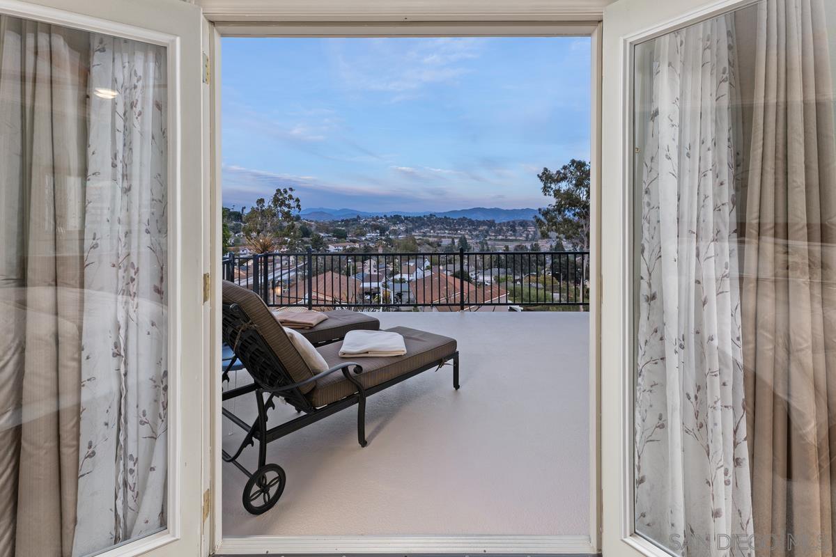 Detail Gallery Image 26 of 49 For 2603 S Barcelona St., Spring Valley,  CA 91977 - 4 Beds | 3 Baths