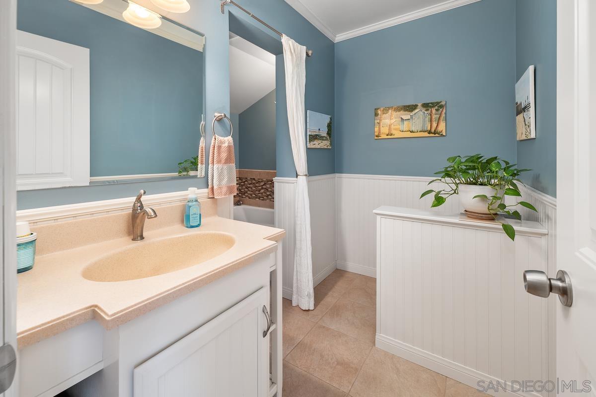 Detail Gallery Image 29 of 49 For 2603 S Barcelona St., Spring Valley,  CA 91977 - 4 Beds | 3 Baths