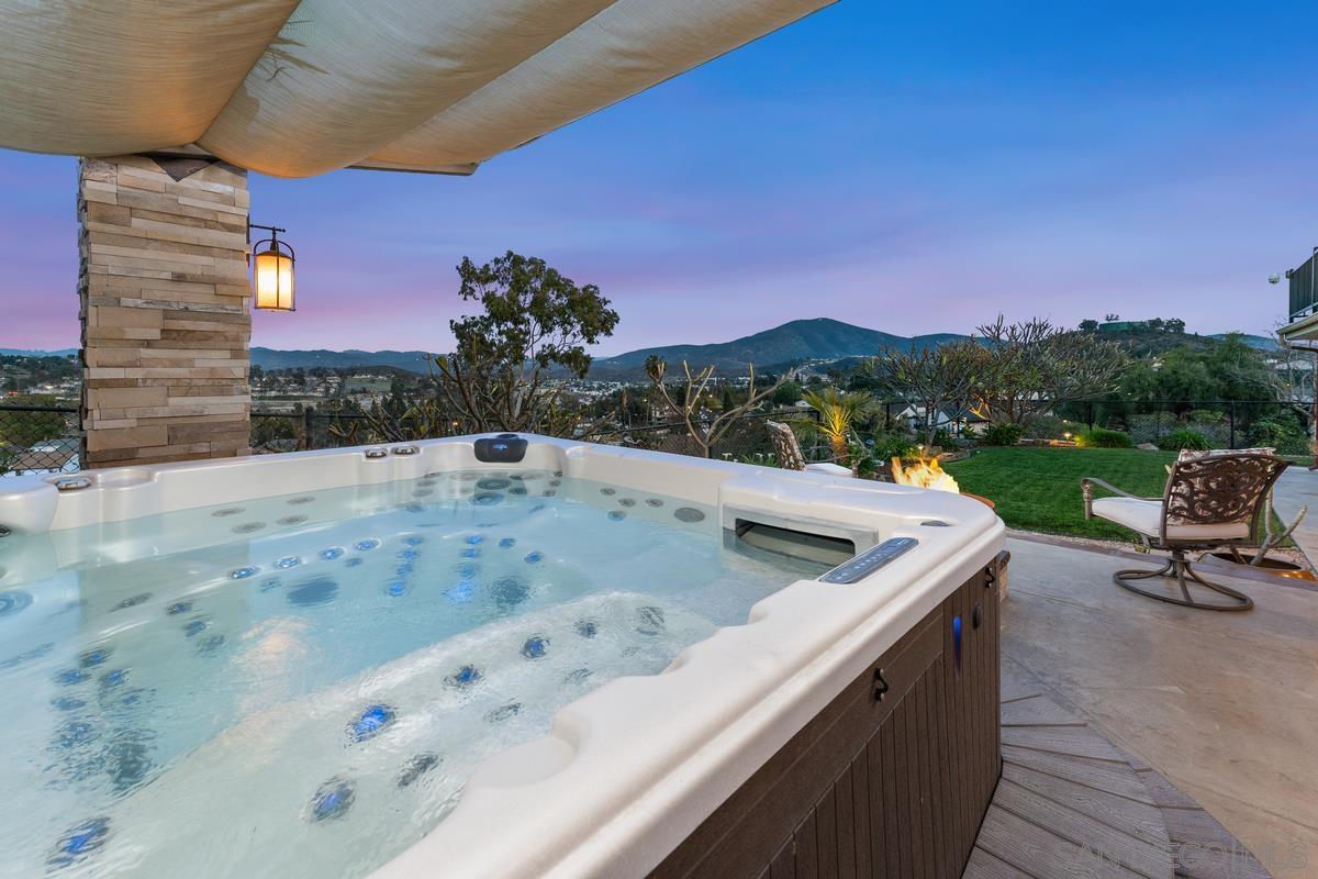 Detail Gallery Image 33 of 49 For 2603 S Barcelona St., Spring Valley,  CA 91977 - 4 Beds | 3 Baths