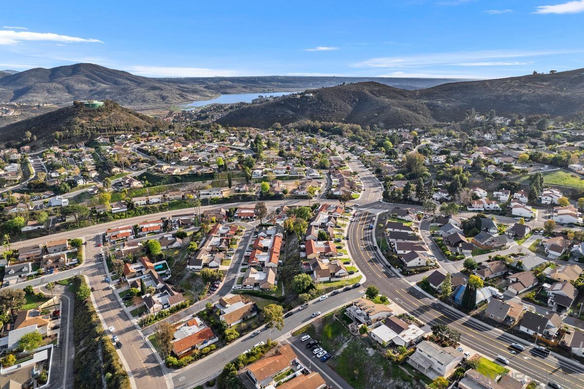 Detail Gallery Image 38 of 49 For 2603 S Barcelona St., Spring Valley,  CA 91977 - 4 Beds | 3 Baths