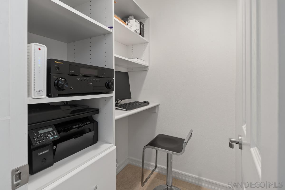 Detail Gallery Image 16 of 44 For 750  State Street  #402,  San Diego,  CA 92101 - 3 Beds | 2 Baths