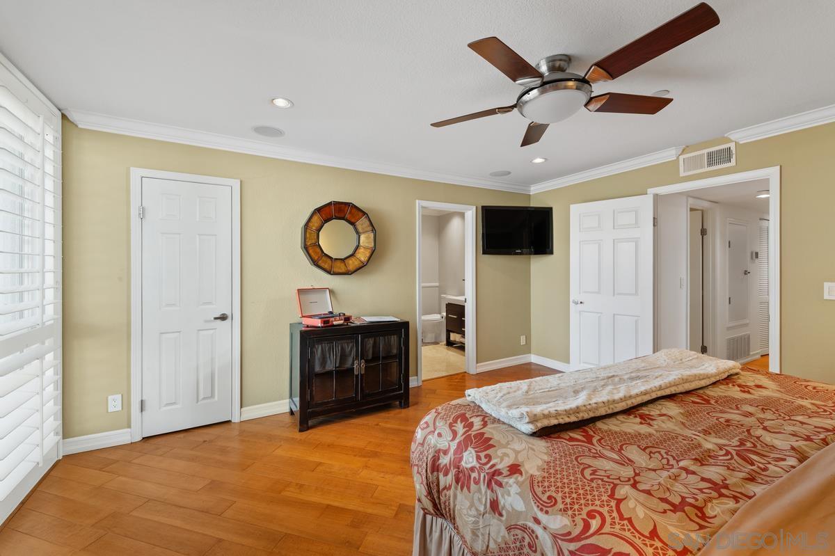 Detail Gallery Image 20 of 44 For 750  State Street  #402,  San Diego,  CA 92101 - 3 Beds | 2 Baths