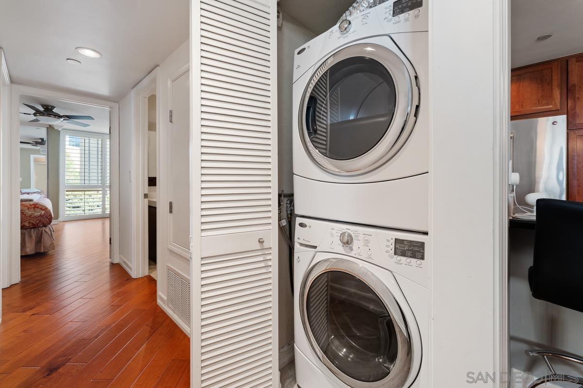 Detail Gallery Image 23 of 44 For 750  State Street  #402,  San Diego,  CA 92101 - 3 Beds | 2 Baths
