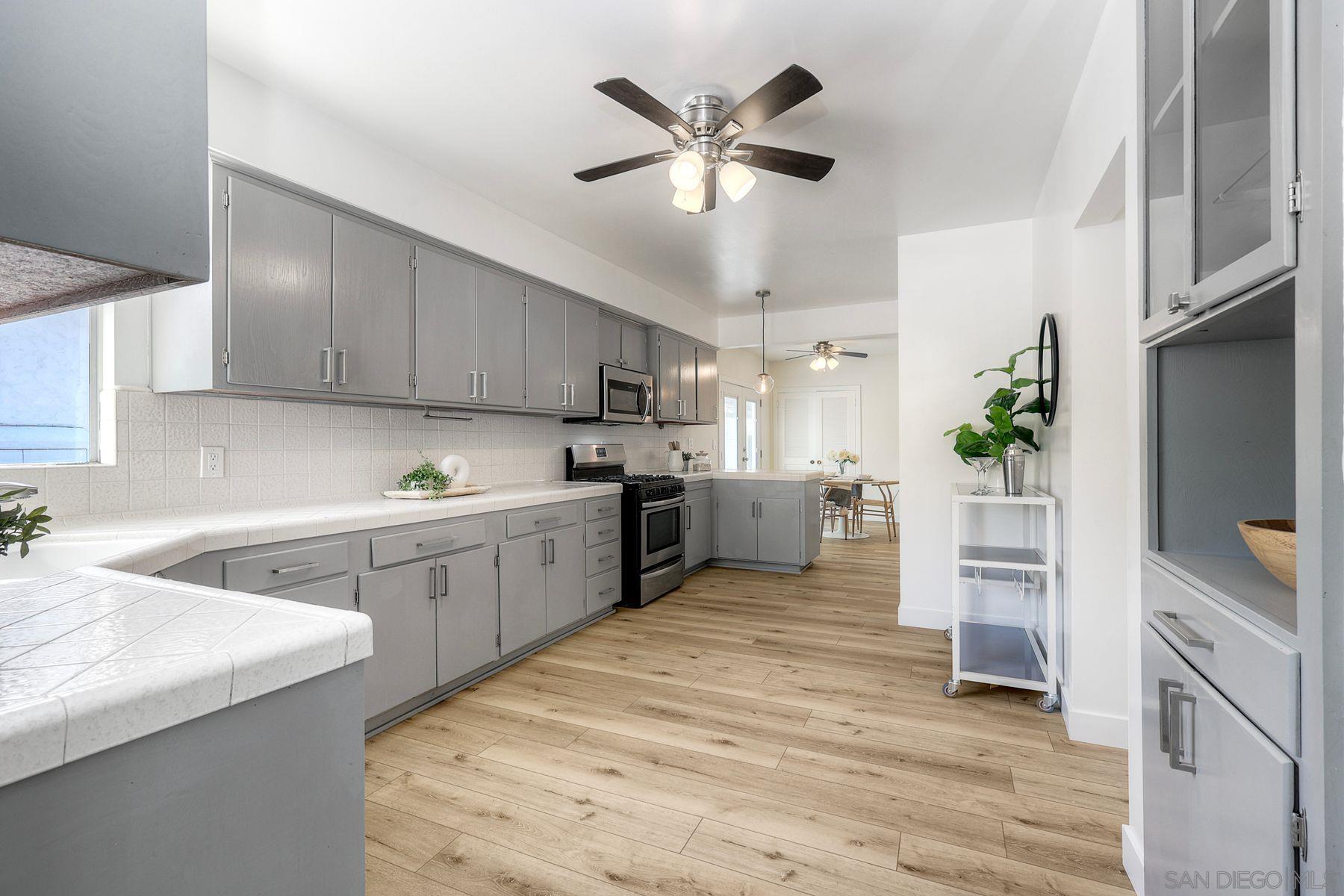 Detail Gallery Image 13 of 30 For 3476  Reynard Way, San Diego,  CA 92103 - 3 Beds | 2 Baths