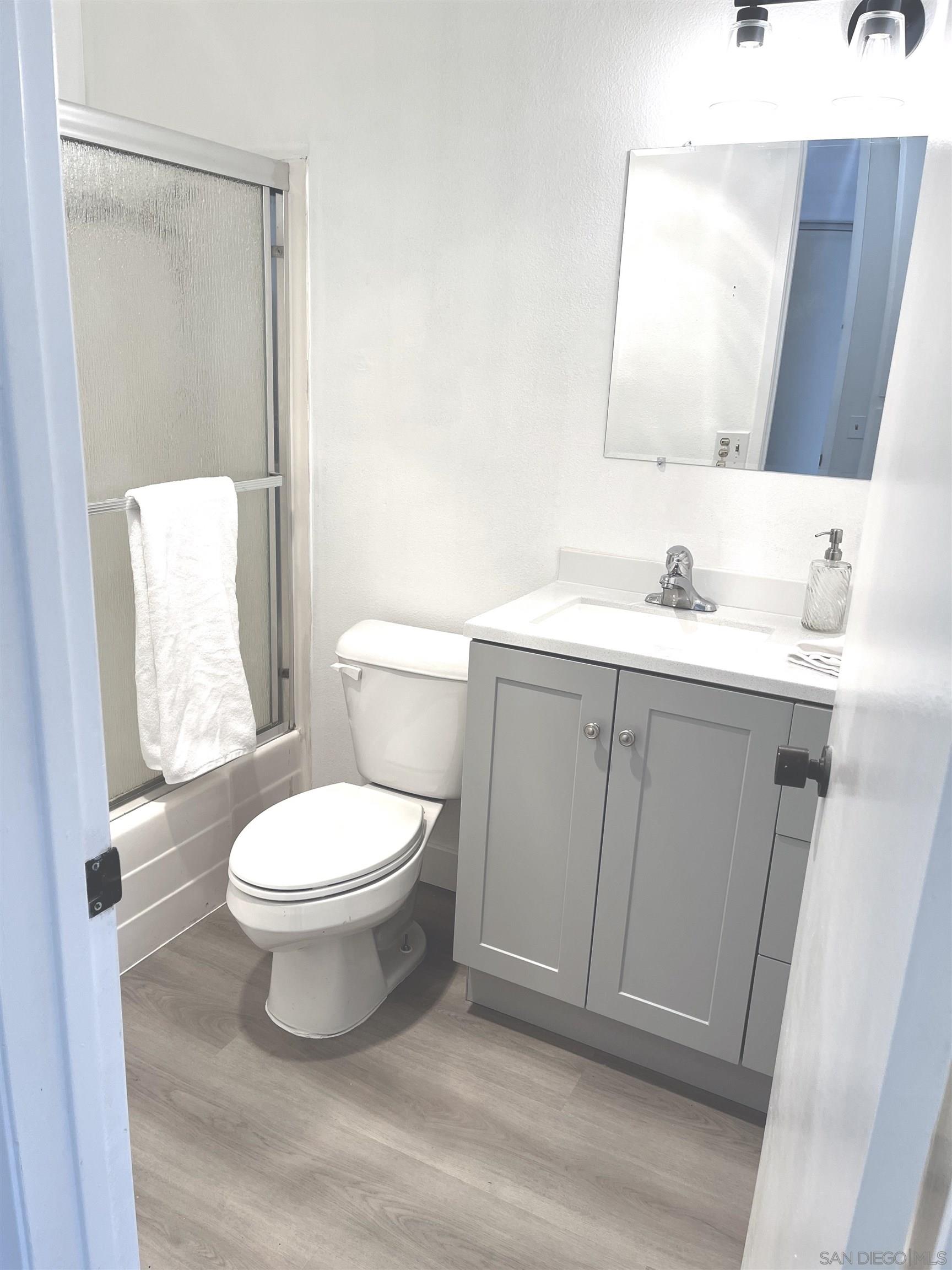 Detail Gallery Image 20 of 33 For 727  Sapphire St  #301,  San Diego,  CA 92109 - 2 Beds | 2 Baths