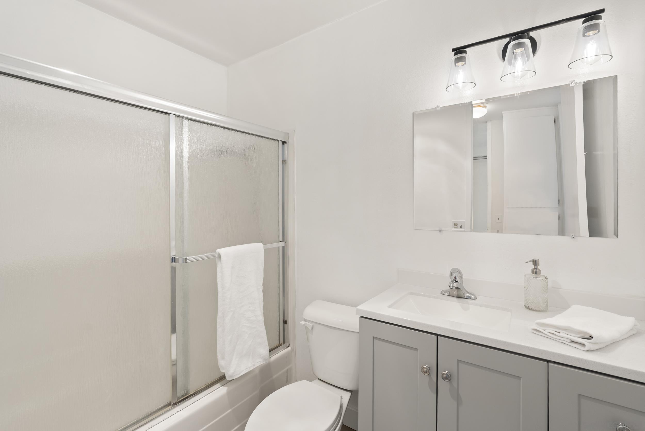 Detail Gallery Image 21 of 33 For 727  Sapphire St  #301,  San Diego,  CA 92109 - 2 Beds | 2 Baths