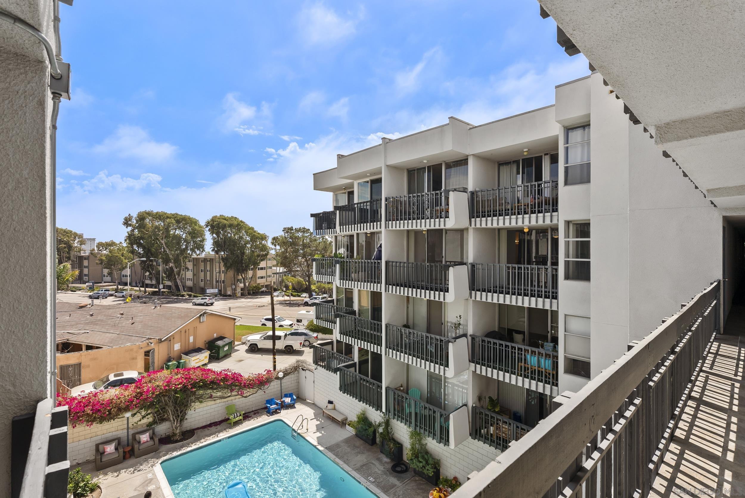 Detail Gallery Image 25 of 33 For 727  Sapphire St  #301,  San Diego,  CA 92109 - 2 Beds | 2 Baths