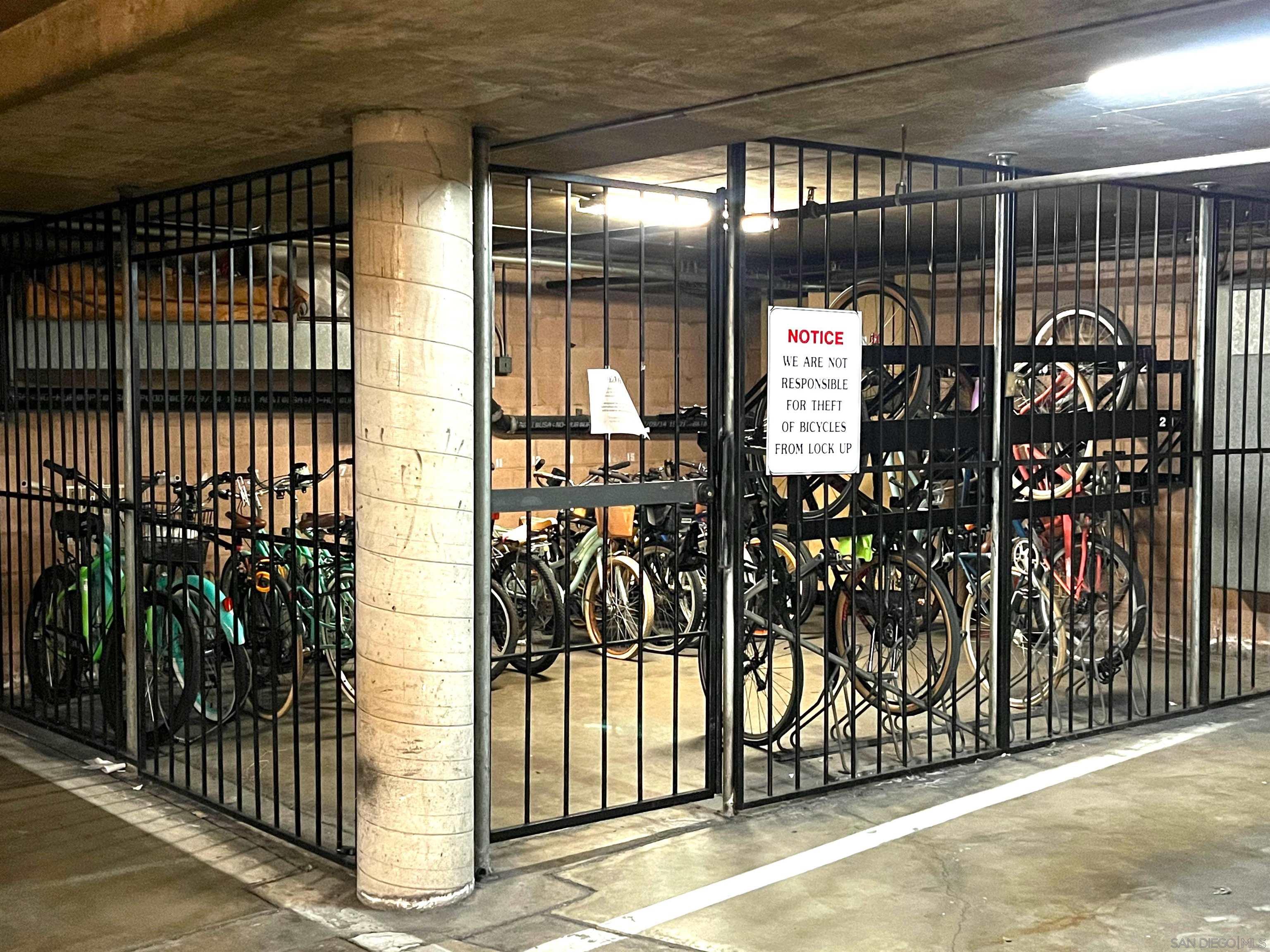 Detail Gallery Image 32 of 33 For 727  Sapphire St  #301,  San Diego,  CA 92109 - 2 Beds | 2 Baths