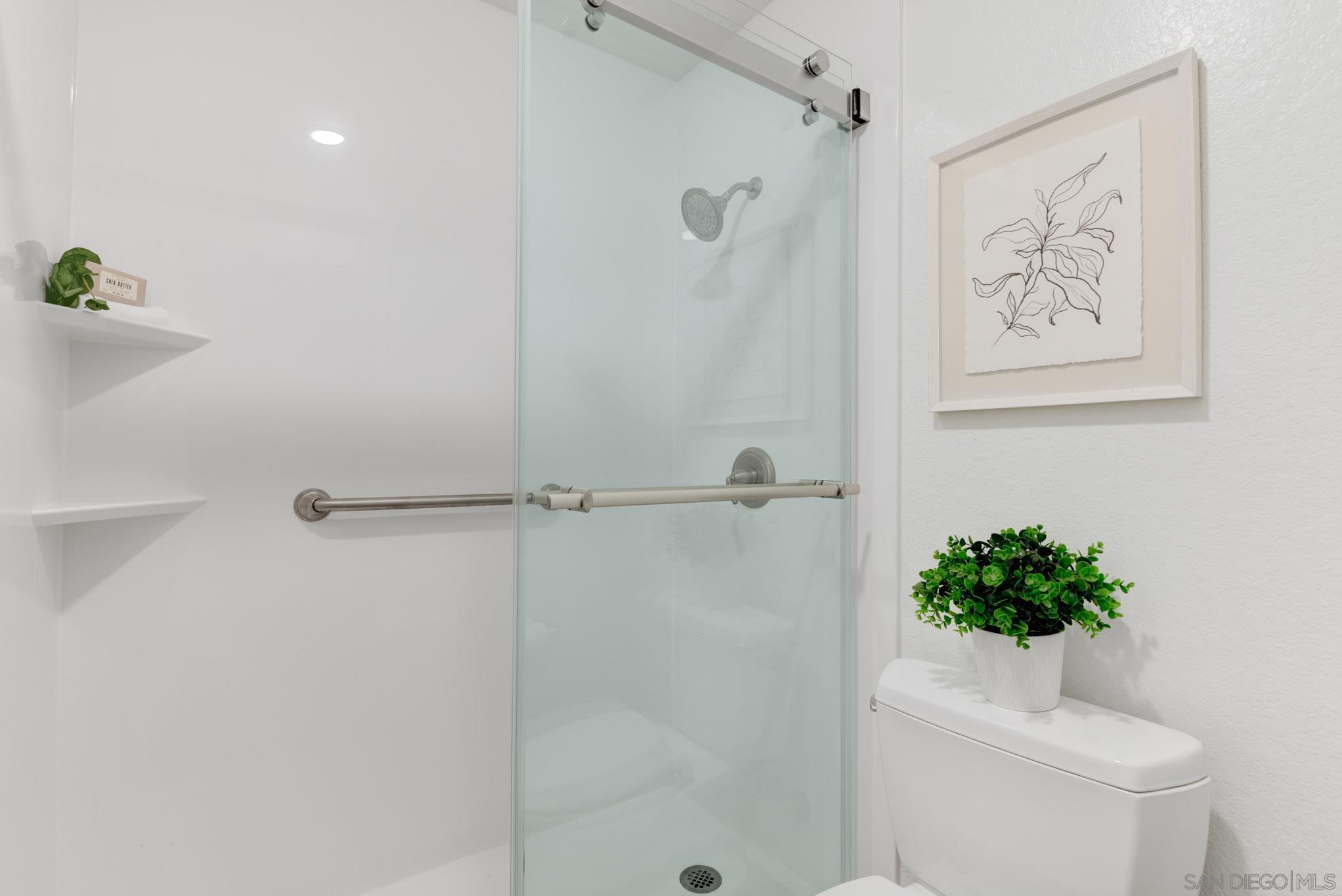 Detail Gallery Image 21 of 32 For 11325  Avenida De Los Lobos  a,  San Diego,  CA 92127 - 1 Beds | 1 Baths