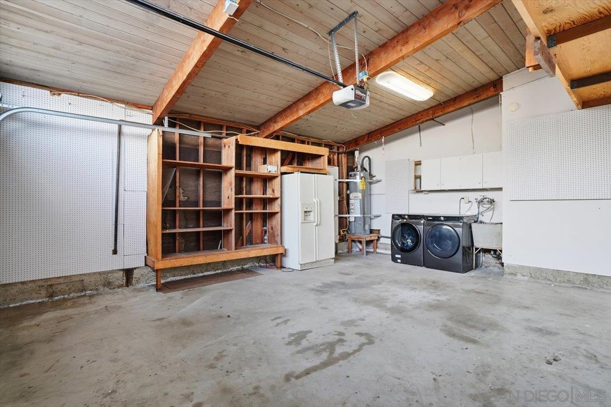 Detail Gallery Image 29 of 40 For 4985  Pacifica, San Diego,  CA 92109 - 4 Beds | 2 Baths