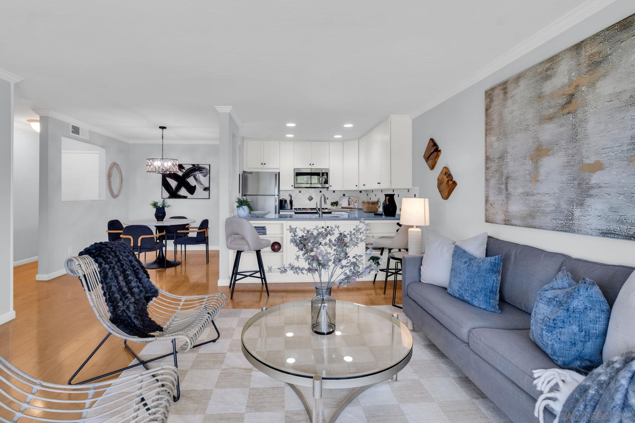 Detail Gallery Image 4 of 38 For 5710  Baltimore Dr  #429,  La Mesa,  CA 91942 - 1 Beds | 1 Baths