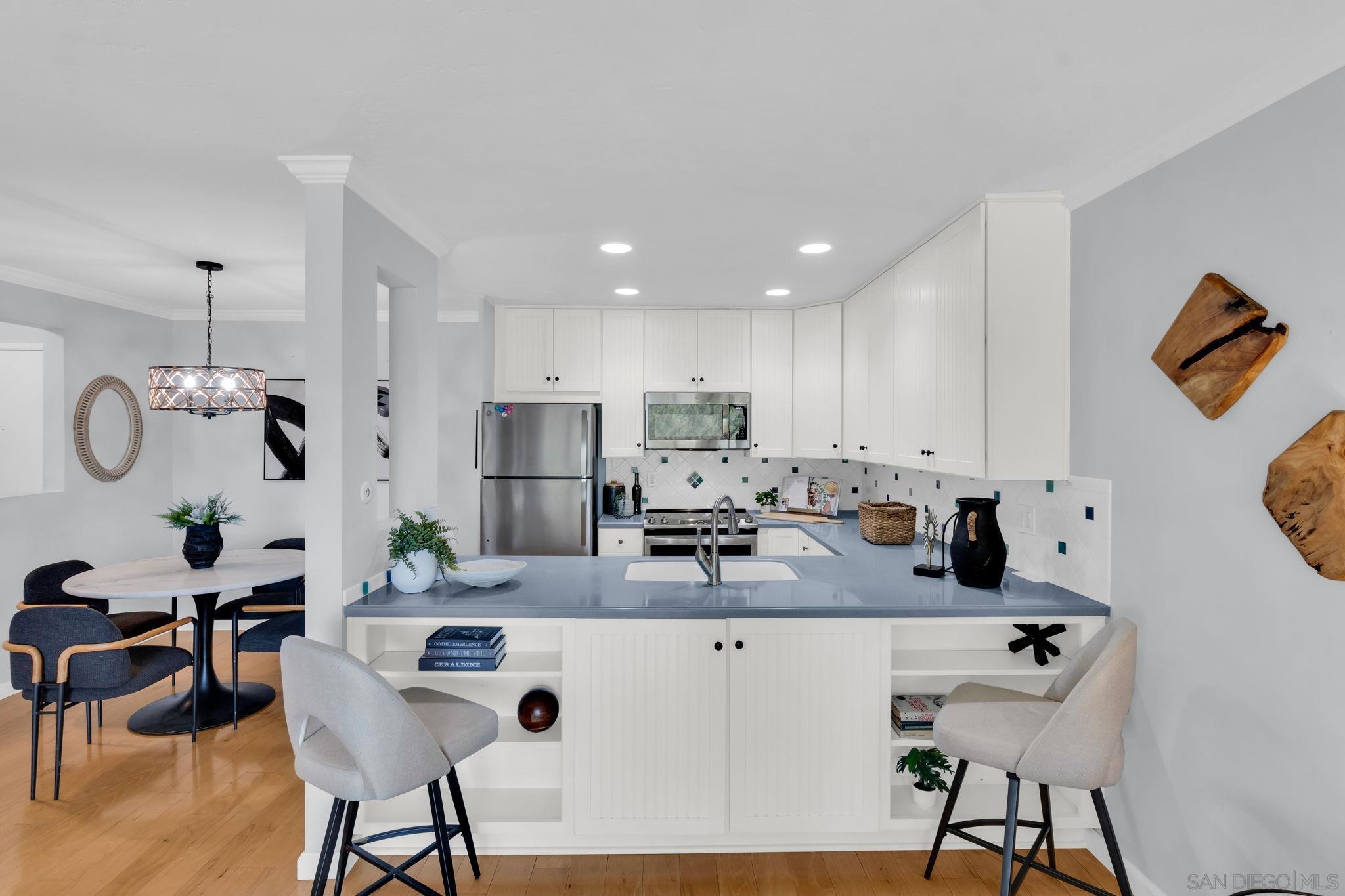 Detail Gallery Image 8 of 38 For 5710  Baltimore Dr  #429,  La Mesa,  CA 91942 - 1 Beds | 1 Baths