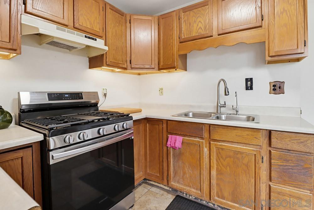 Detail Gallery Image 13 of 27 For 7705  Hunthaven Rd, San Diego,  CA 92114 - 2 Beds | 1 Baths