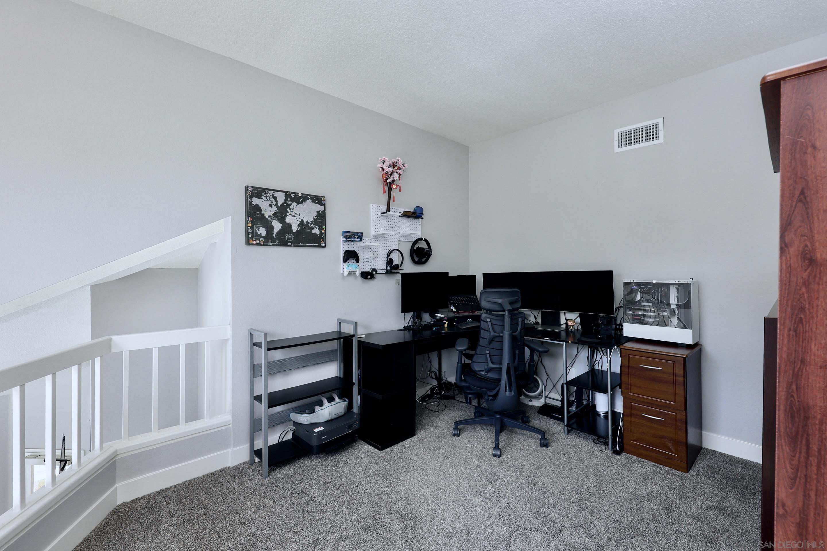 Detail Gallery Image 30 of 41 For 3140  Castelar Court  #202,  Corona,  CA 92882 - 3 Beds | 2 Baths
