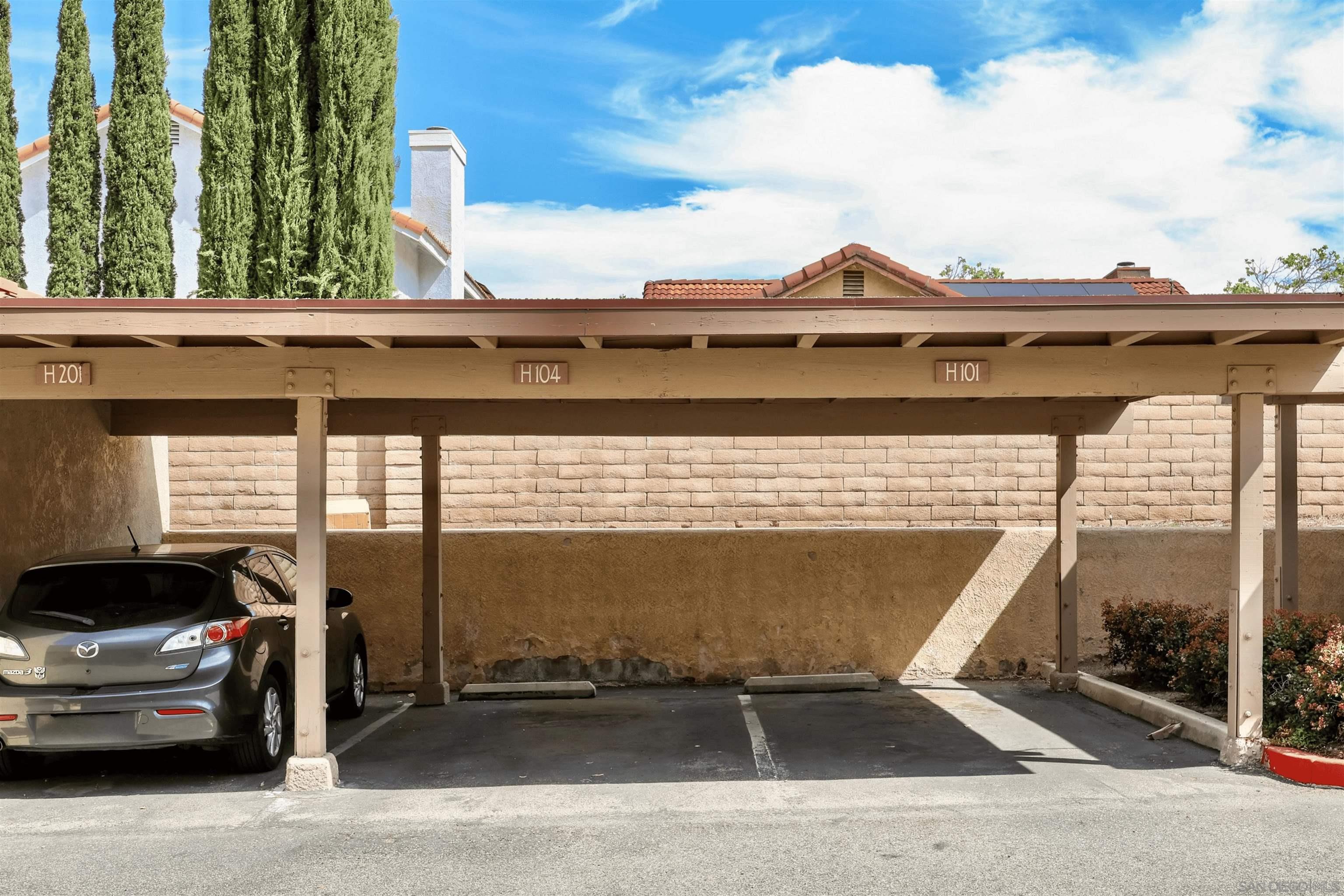 Detail Gallery Image 33 of 41 For 3140  Castelar Court  #202,  Corona,  CA 92882 - 3 Beds | 2 Baths