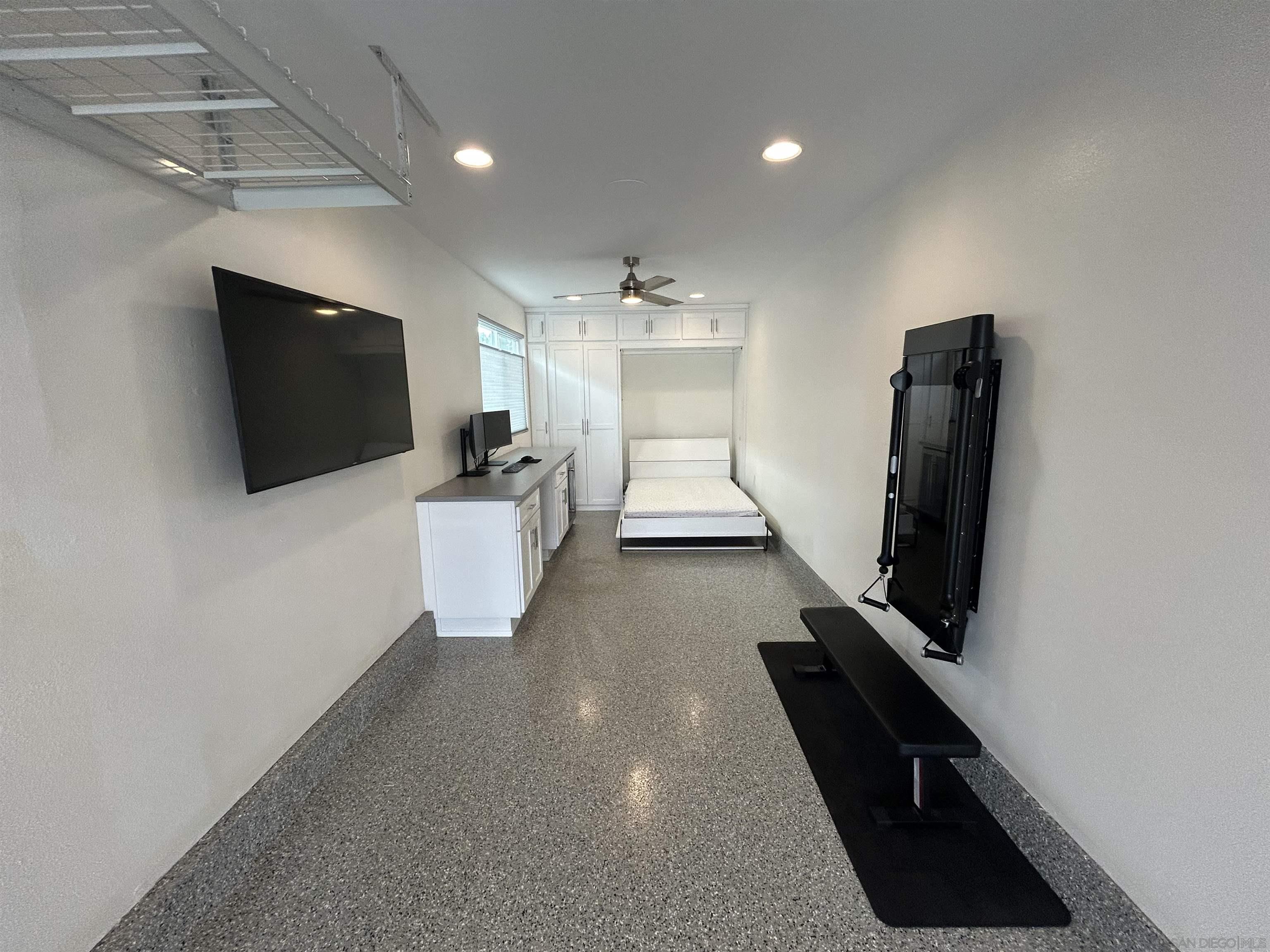 Detail Gallery Image 25 of 28 For 4672  Kansas Street  #3,  San Diego,  CA 92116 - 3 Beds | 2 Baths