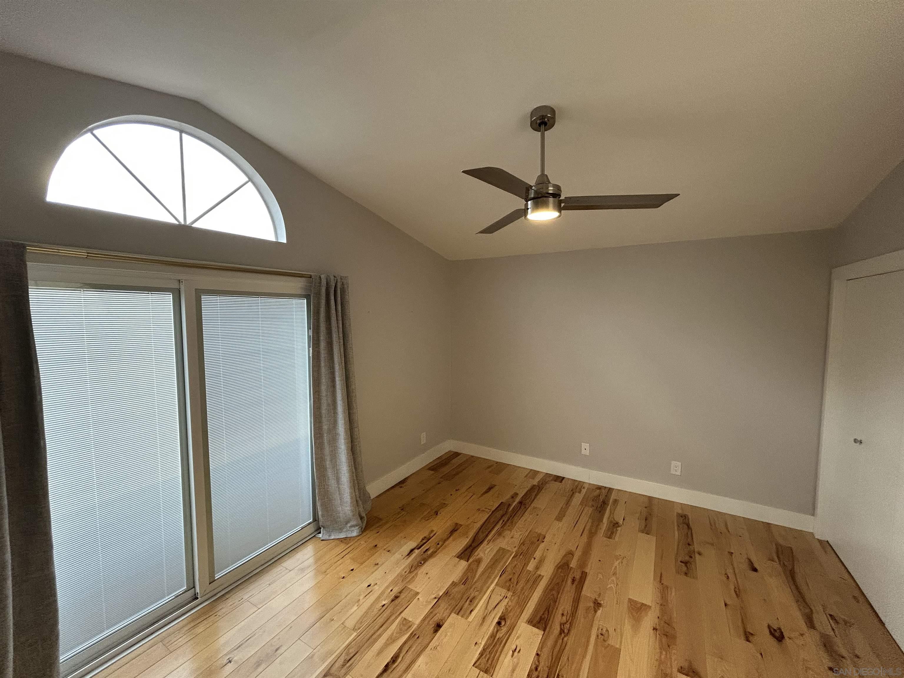 Detail Gallery Image 8 of 28 For 4672  Kansas Street  #3,  San Diego,  CA 92116 - 3 Beds | 2 Baths