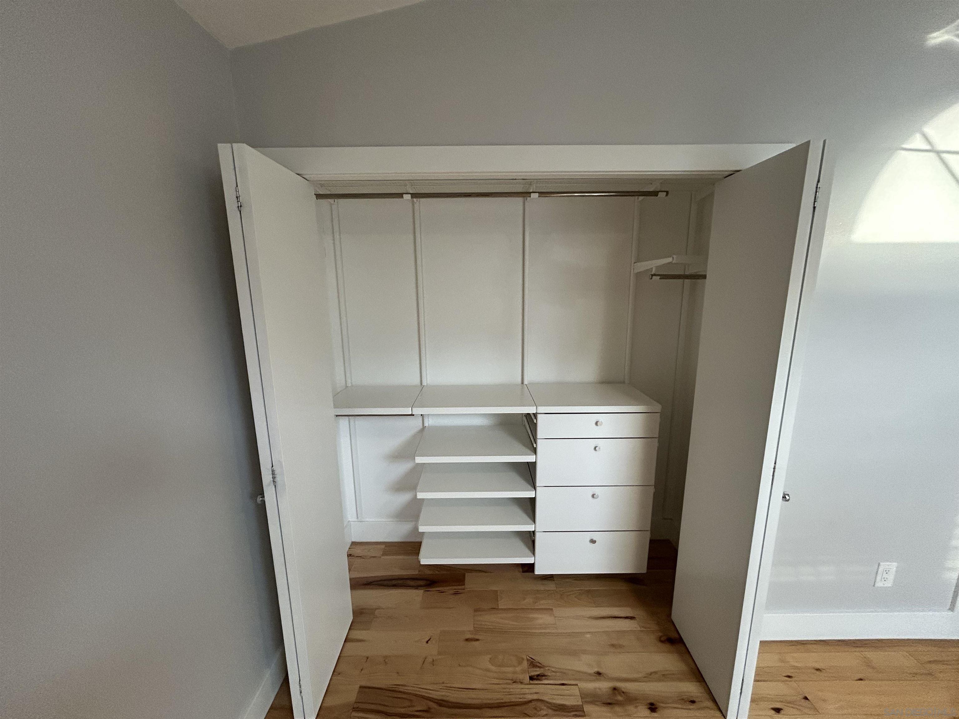 Detail Gallery Image 10 of 28 For 4672  Kansas Street  #3,  San Diego,  CA 92116 - 3 Beds | 2 Baths