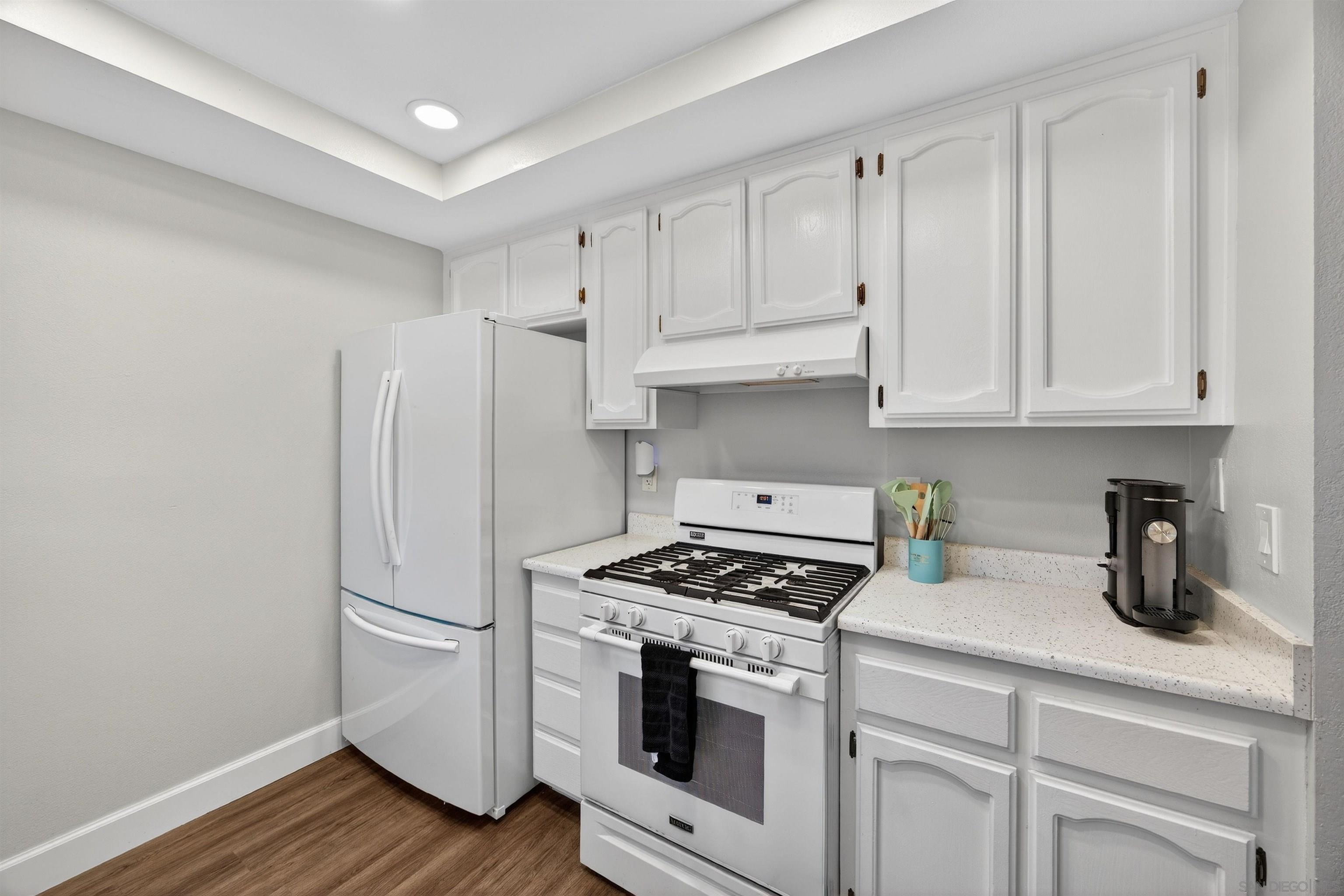 Detail Gallery Image 16 of 57 For 736 N Mollison Ave  #D,  El Cajon,  CA 92021 - 2 Beds | 1/1 Baths