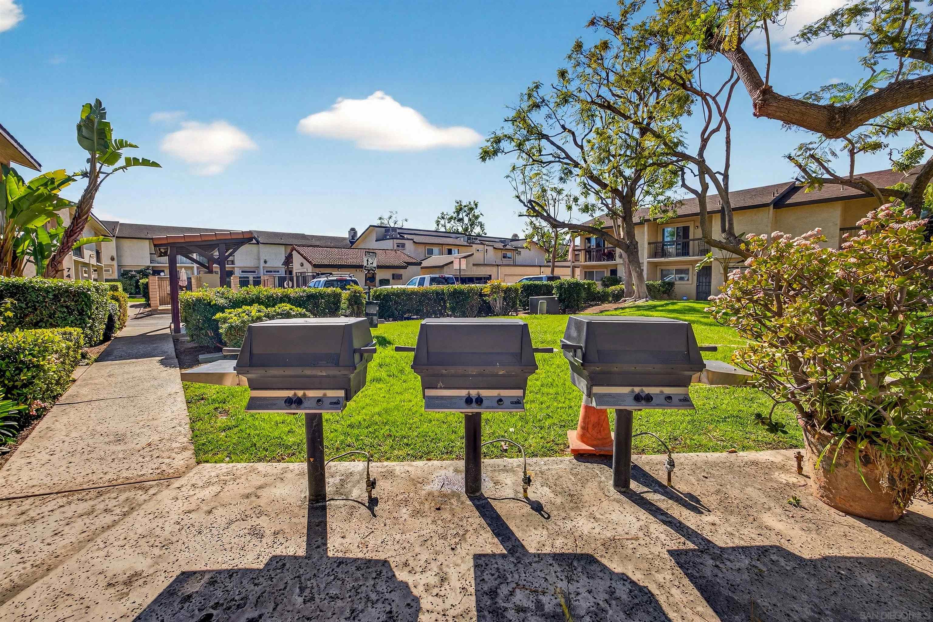 Detail Gallery Image 52 of 57 For 736 N Mollison Ave  #D,  El Cajon,  CA 92021 - 2 Beds | 1/1 Baths