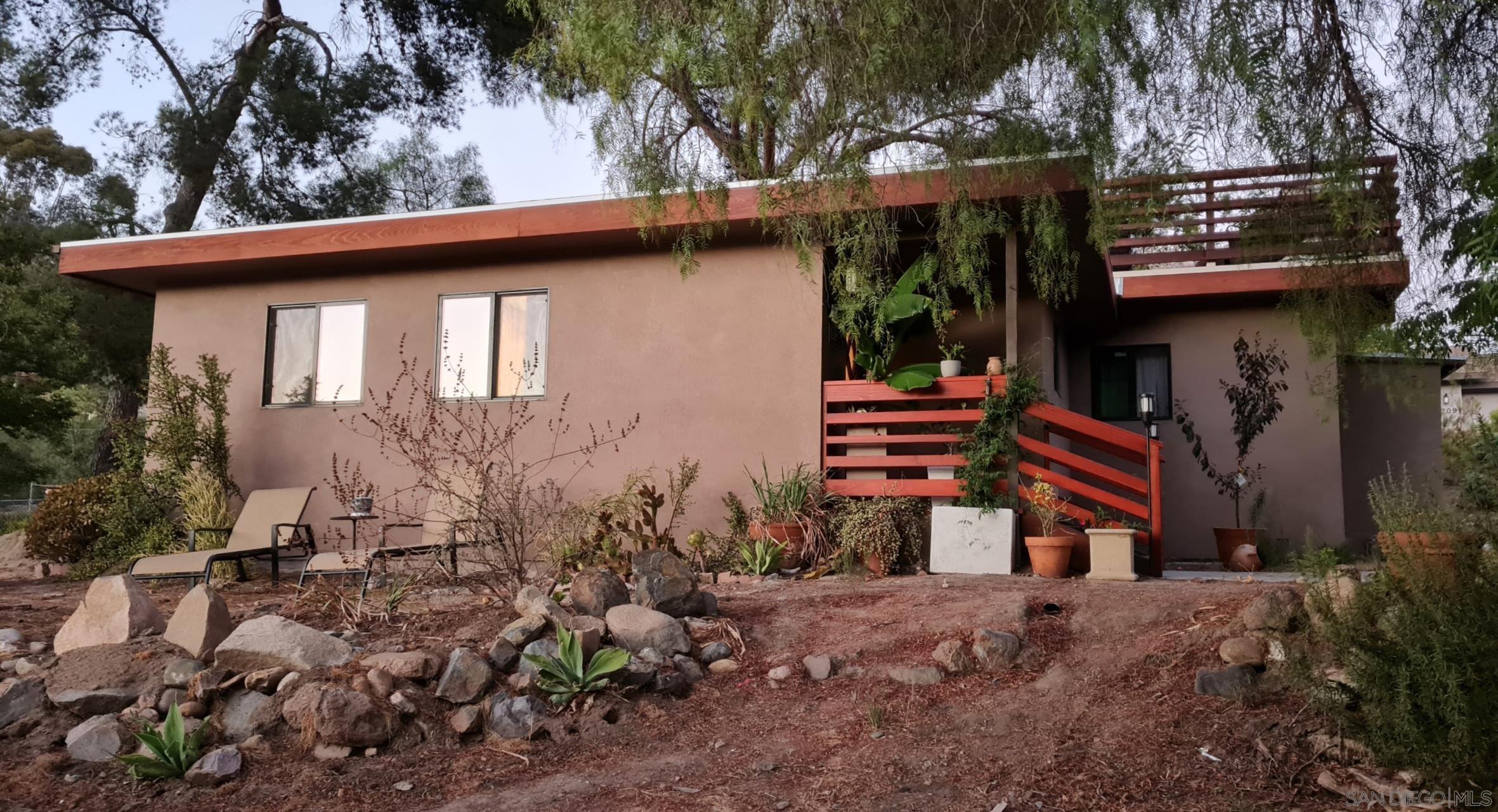 Detail Gallery Image 8 of 63 For 8209  Mesa, Santee,  CA 92071 - – Beds | – Baths