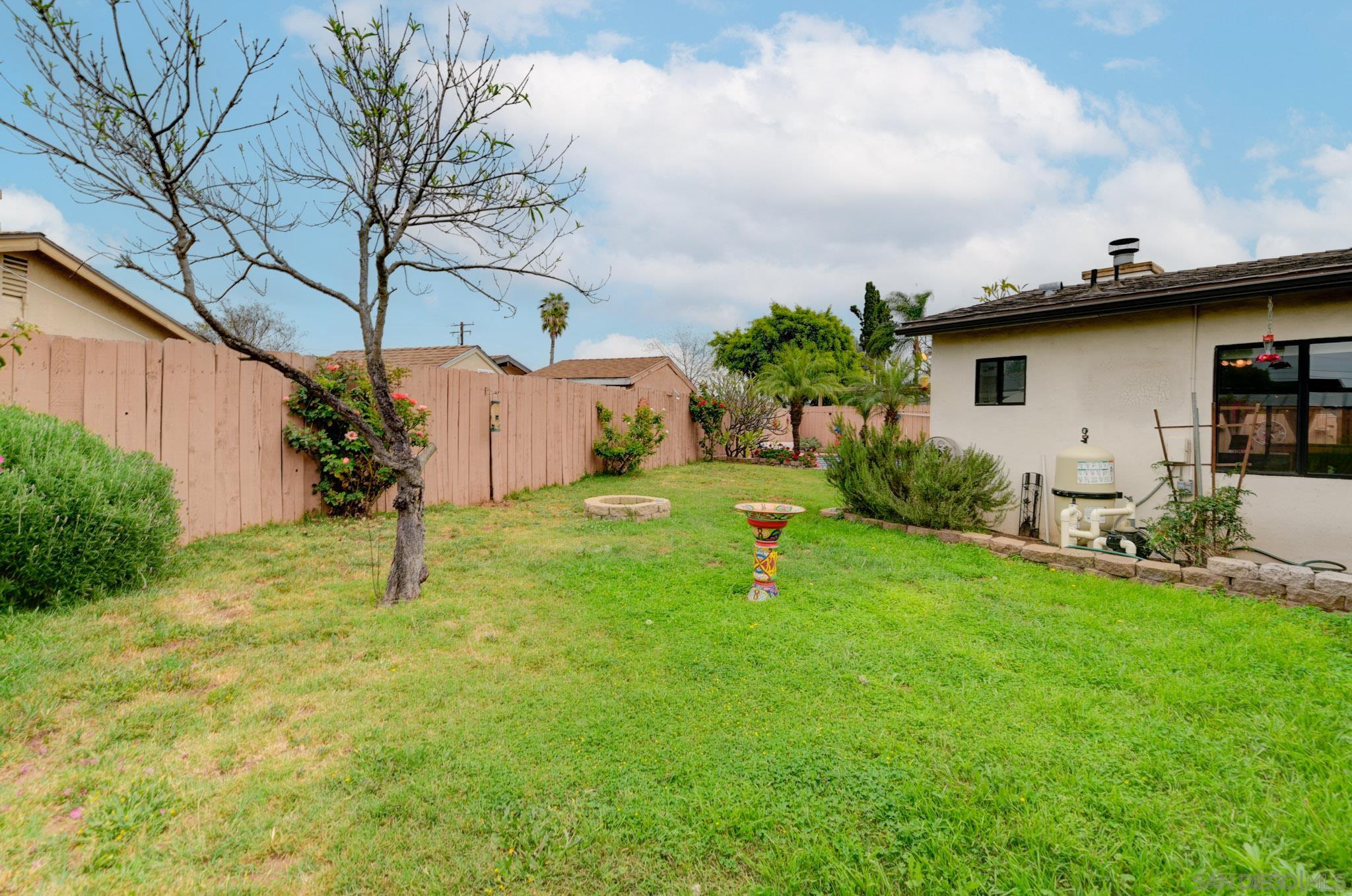 Detail Gallery Image 15 of 24 For 567  Brighthaven, El Cajon,  CA 92019 - 3 Beds | 1/1 Baths