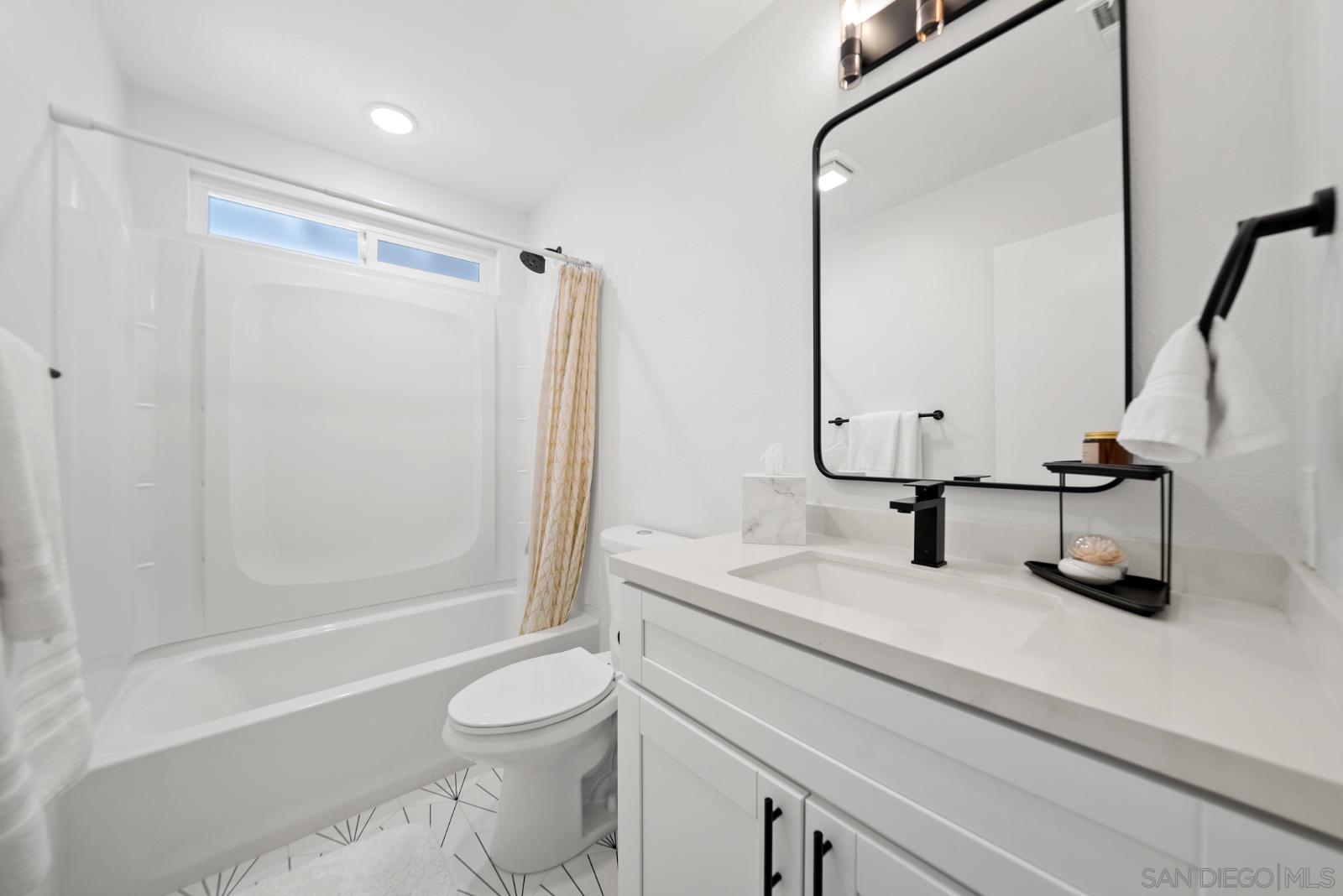 Detail Gallery Image 23 of 41 For 8362  Ora Belle, El Cajon,  CA 92021 - 3 Beds | 2/1 Baths