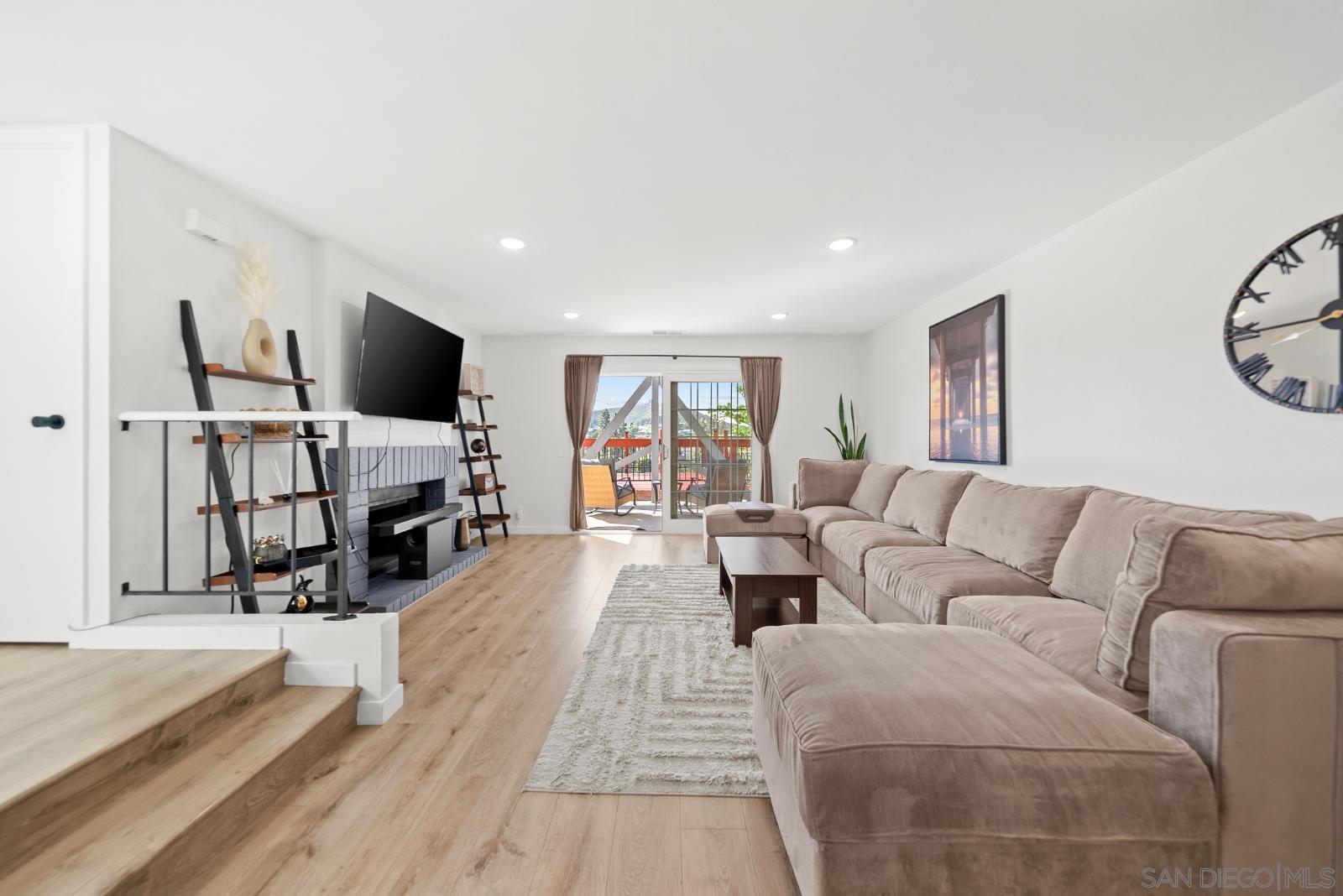 Detail Gallery Image 5 of 41 For 8362  Ora Belle, El Cajon,  CA 92021 - 3 Beds | 2/1 Baths