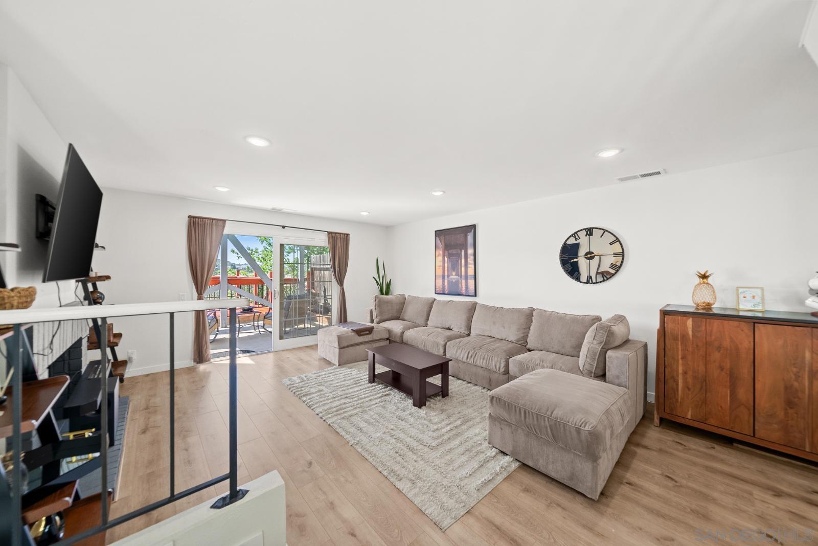 Detail Gallery Image 6 of 41 For 8362  Ora Belle, El Cajon,  CA 92021 - 3 Beds | 2/1 Baths