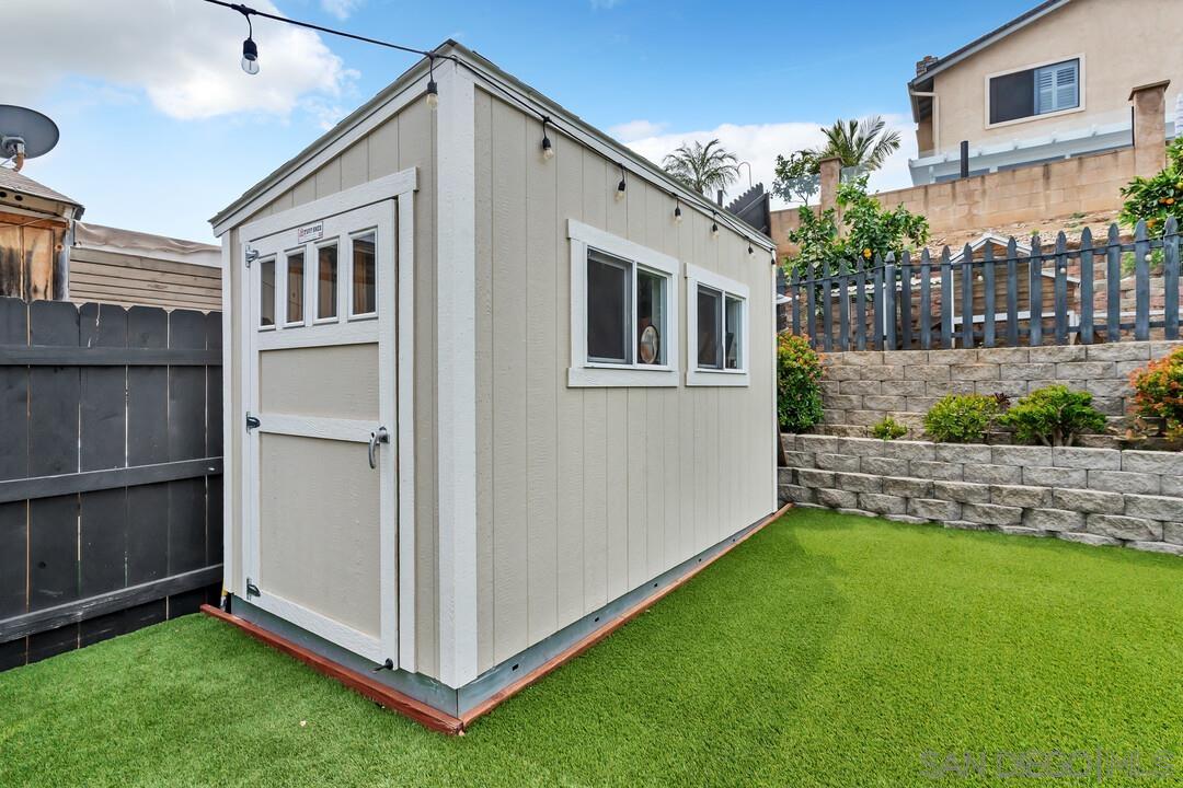 Detail Gallery Image 28 of 41 For 8969   New Seabury Drive, Santee,  CA 92071 - 6 Beds | 2 Baths