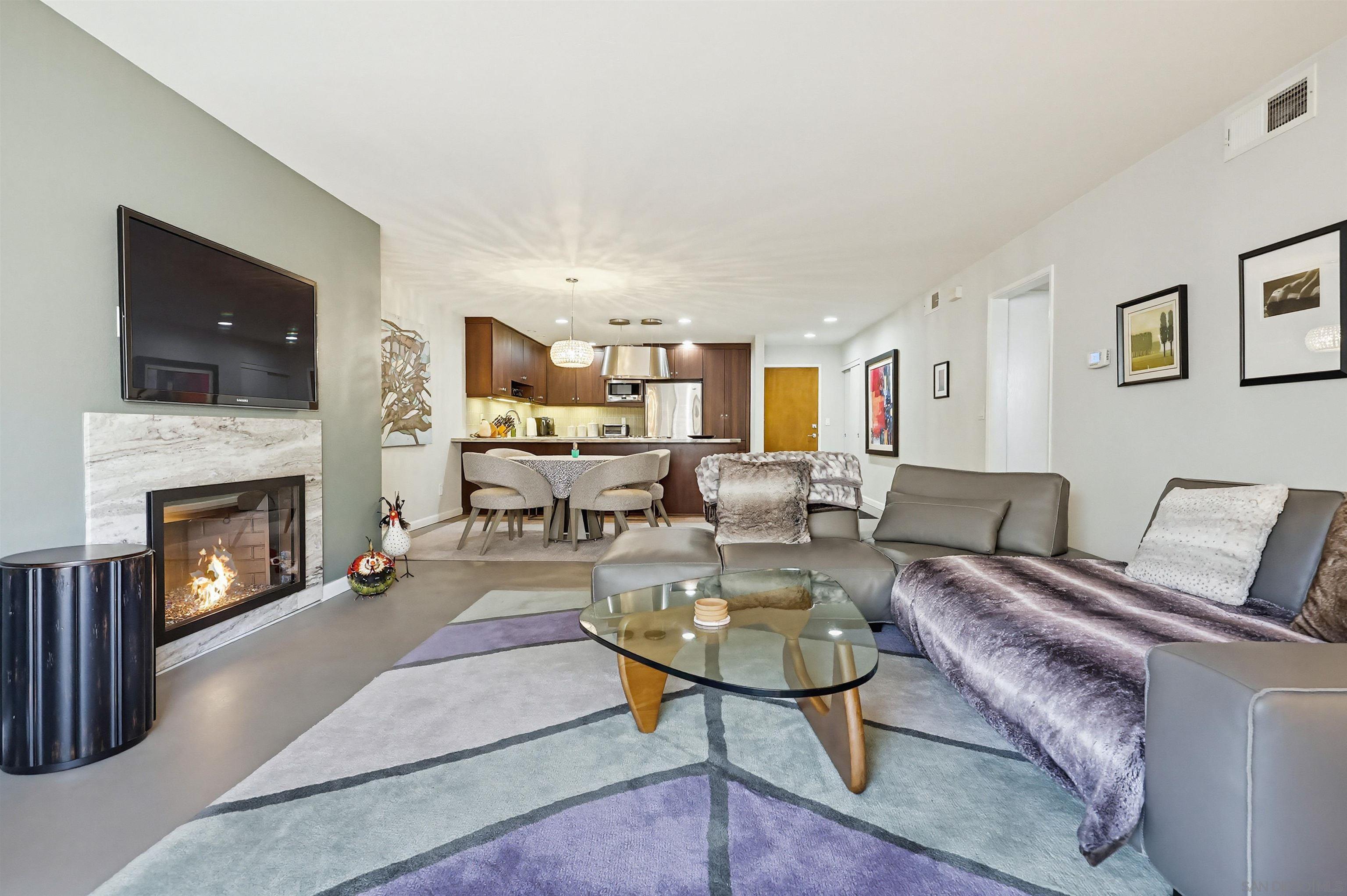 Detail Gallery Image 15 of 40 For 180  Date Ave, Imperial Beach,  CA 91932 - 2 Beds | 2 Baths