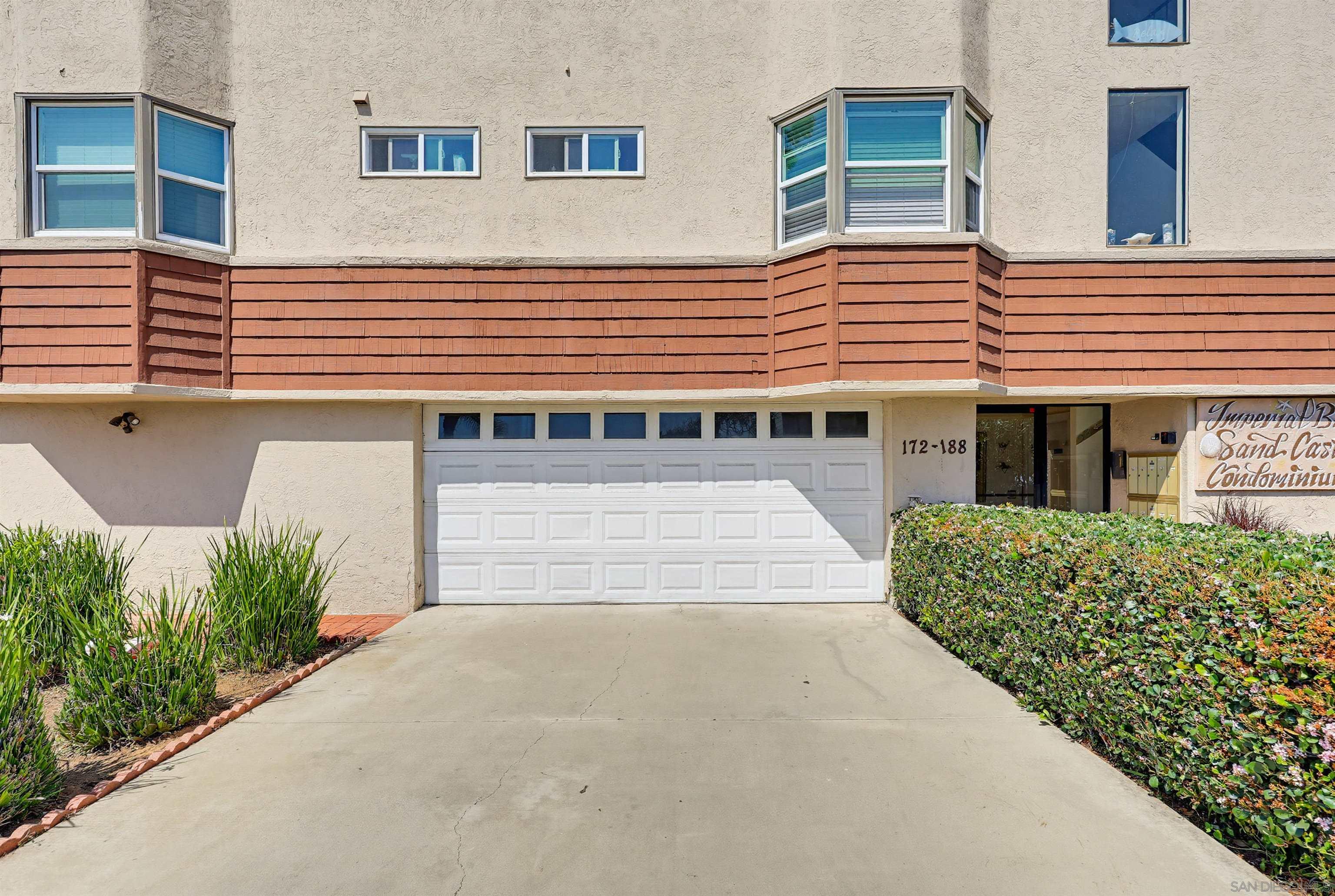 Detail Gallery Image 30 of 40 For 180  Date Ave, Imperial Beach,  CA 91932 - 2 Beds | 2 Baths
