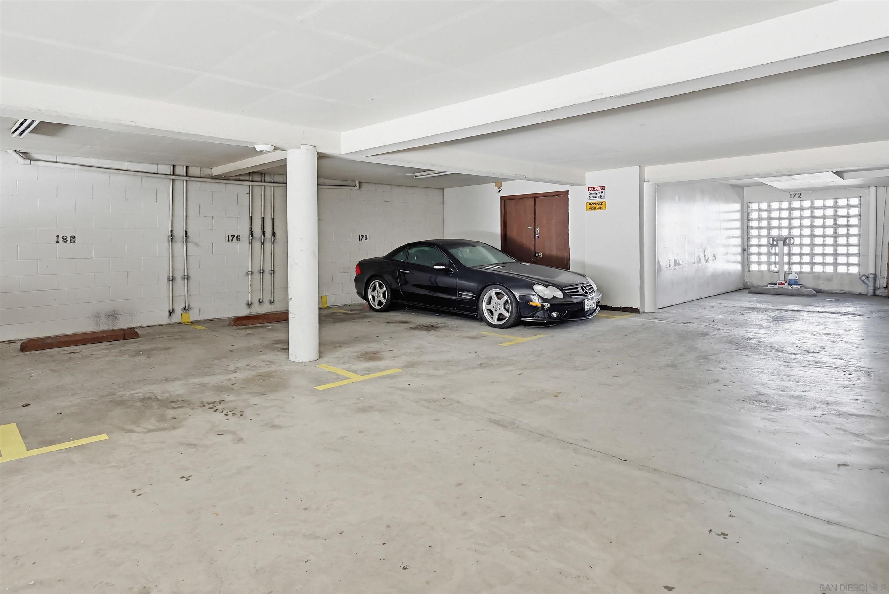 Detail Gallery Image 31 of 40 For 180  Date Ave, Imperial Beach,  CA 91932 - 2 Beds | 2 Baths