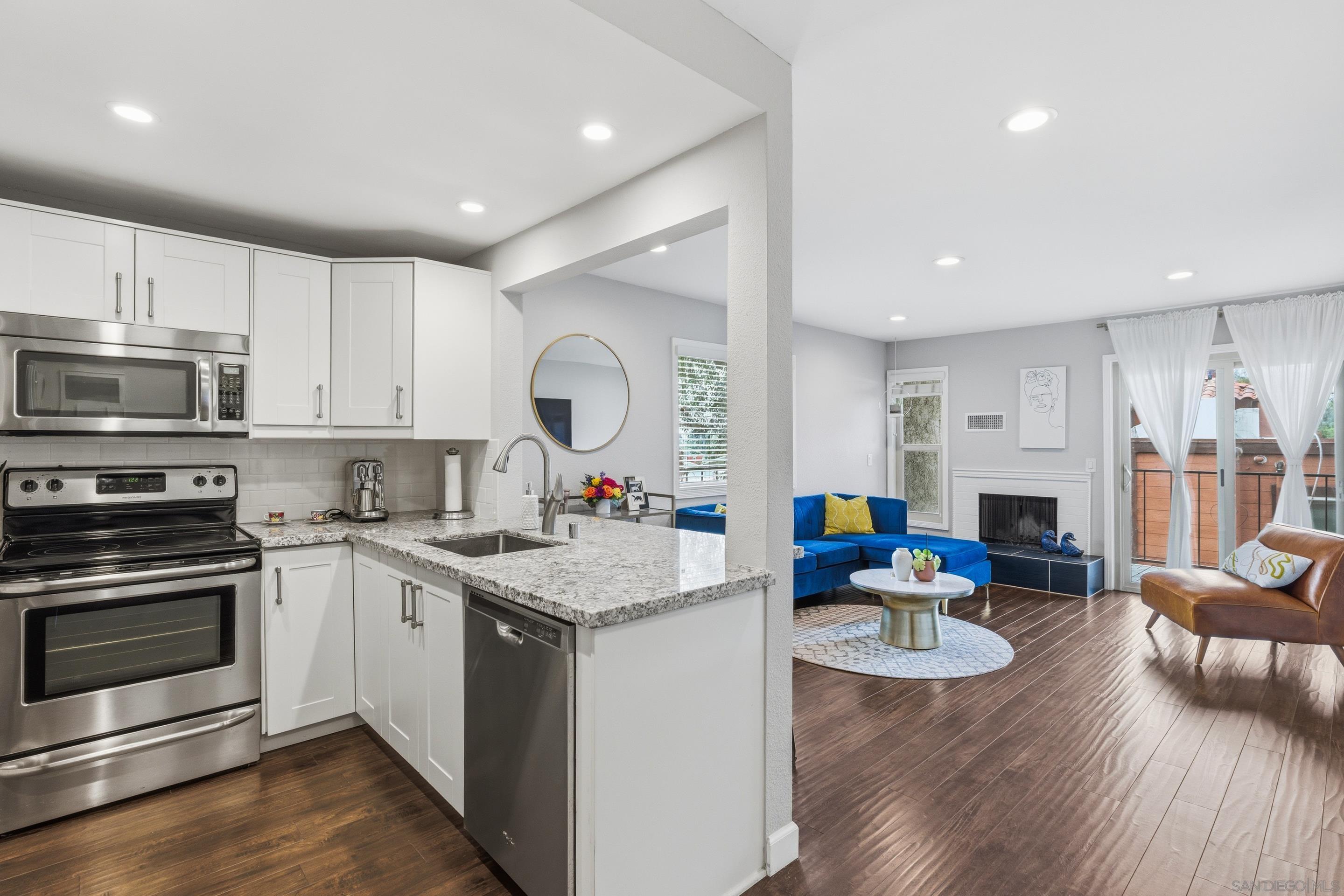 Front Image Thumbnail for SD260007576