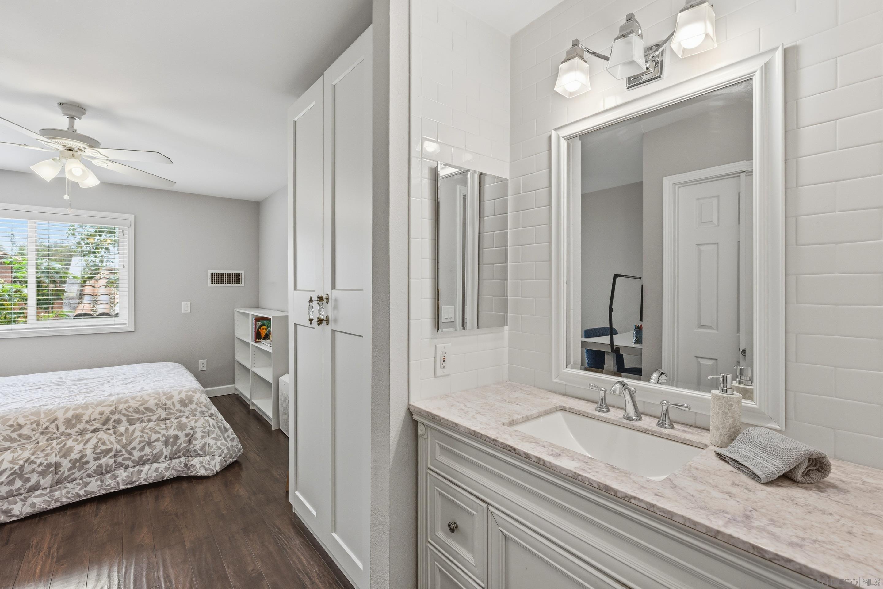 Detail Gallery Image 16 of 30 For 2960  Broadway  #7,  San Diego,  CA 92102 - 1 Beds | 1 Baths