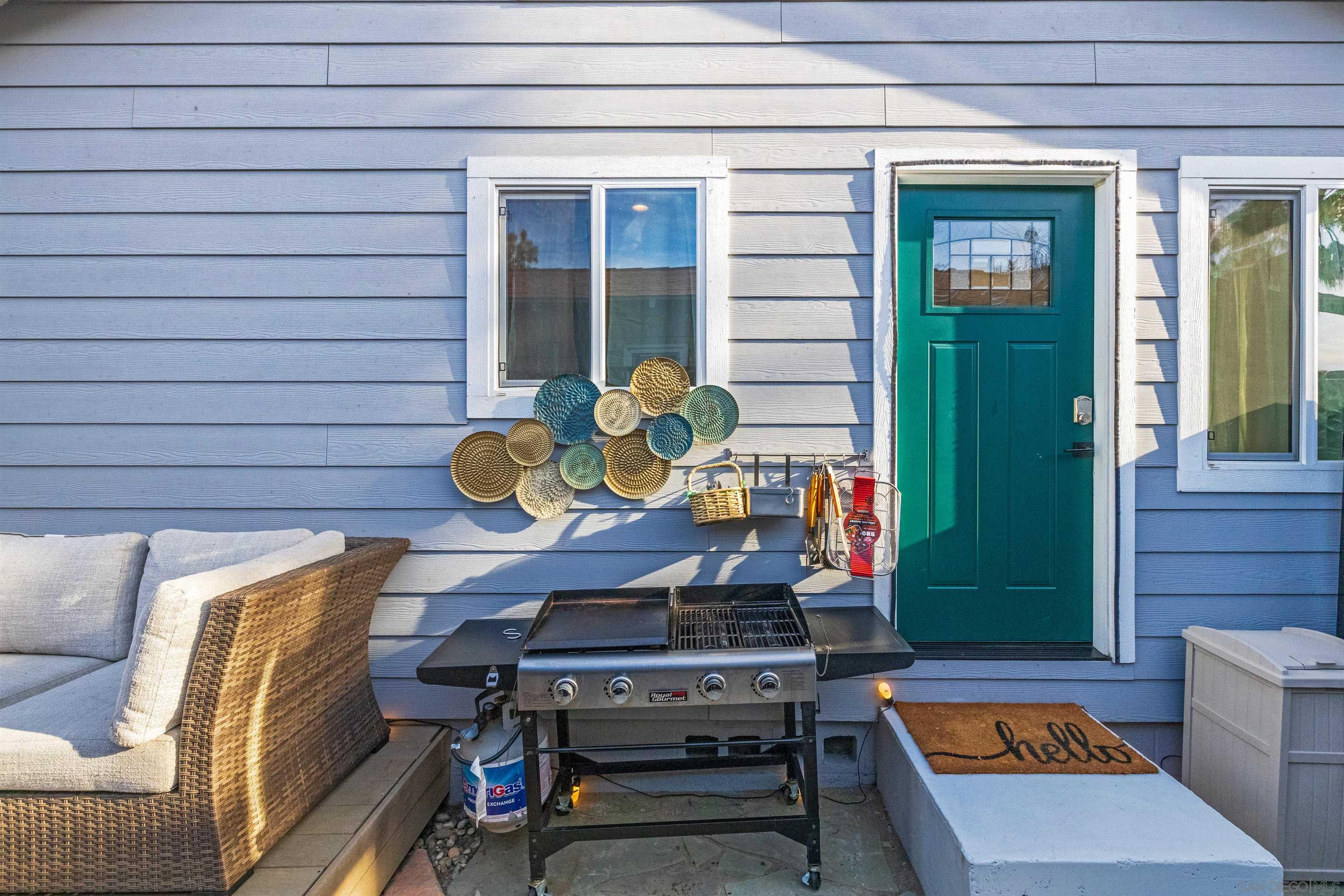 Detail Gallery Image 2 of 57 For 4825 W Point Loma, San Diego,  CA 92107 - – Beds | – Baths