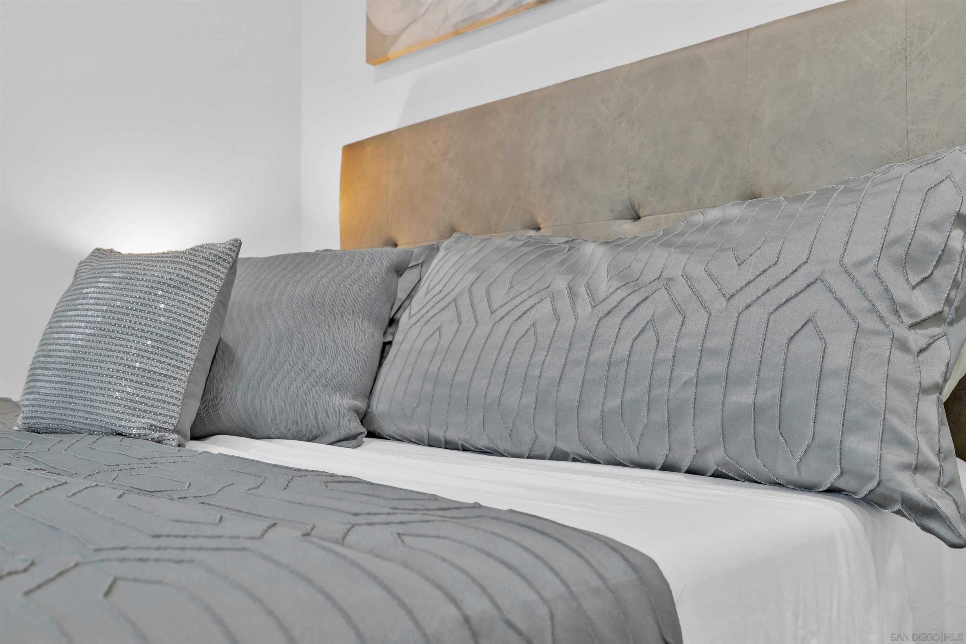 Detail Gallery Image 21 of 57 For 4825 W Point Loma, San Diego,  CA 92107 - – Beds | – Baths