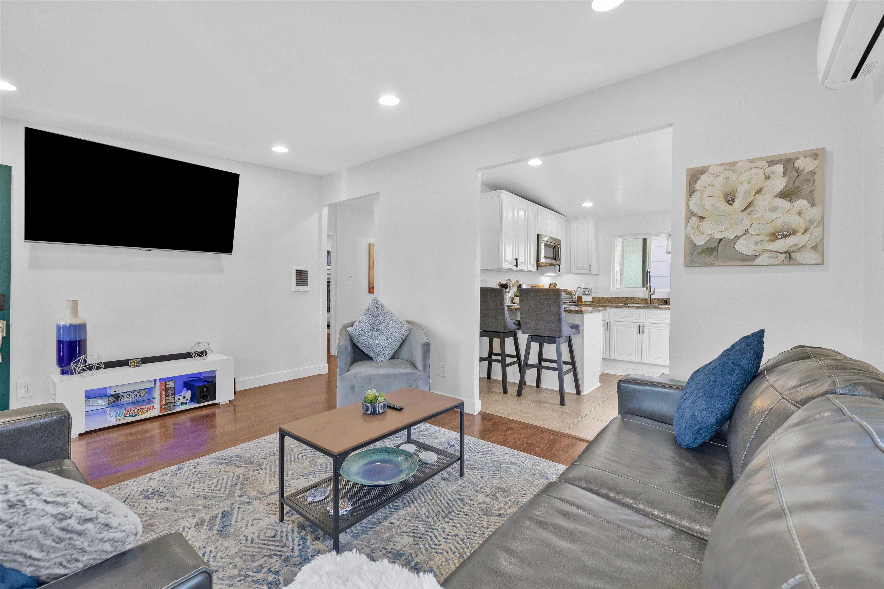 Detail Gallery Image 27 of 57 For 4825 W Point Loma, San Diego,  CA 92107 - – Beds | – Baths