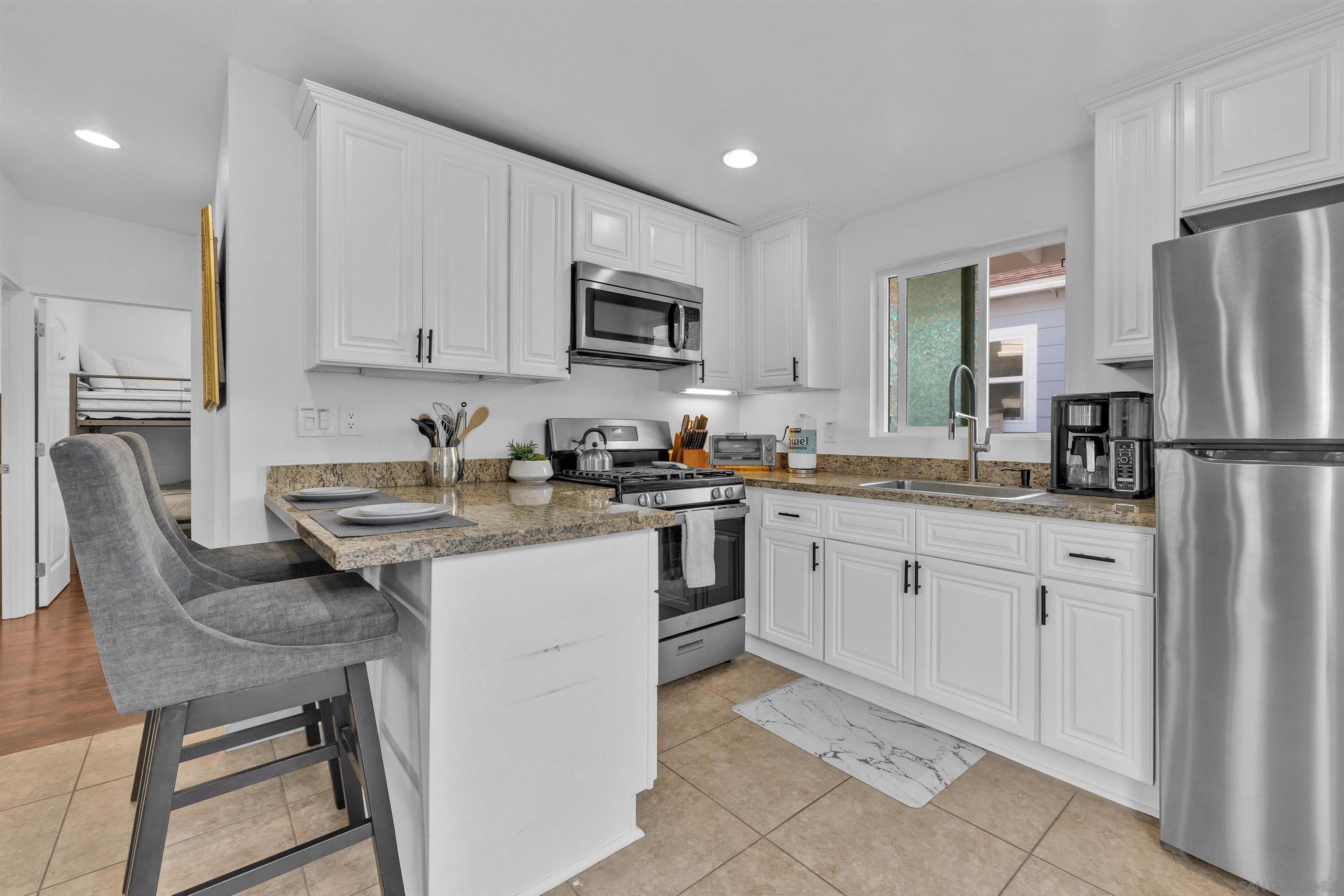 Detail Gallery Image 30 of 57 For 4825 W Point Loma, San Diego,  CA 92107 - – Beds | – Baths