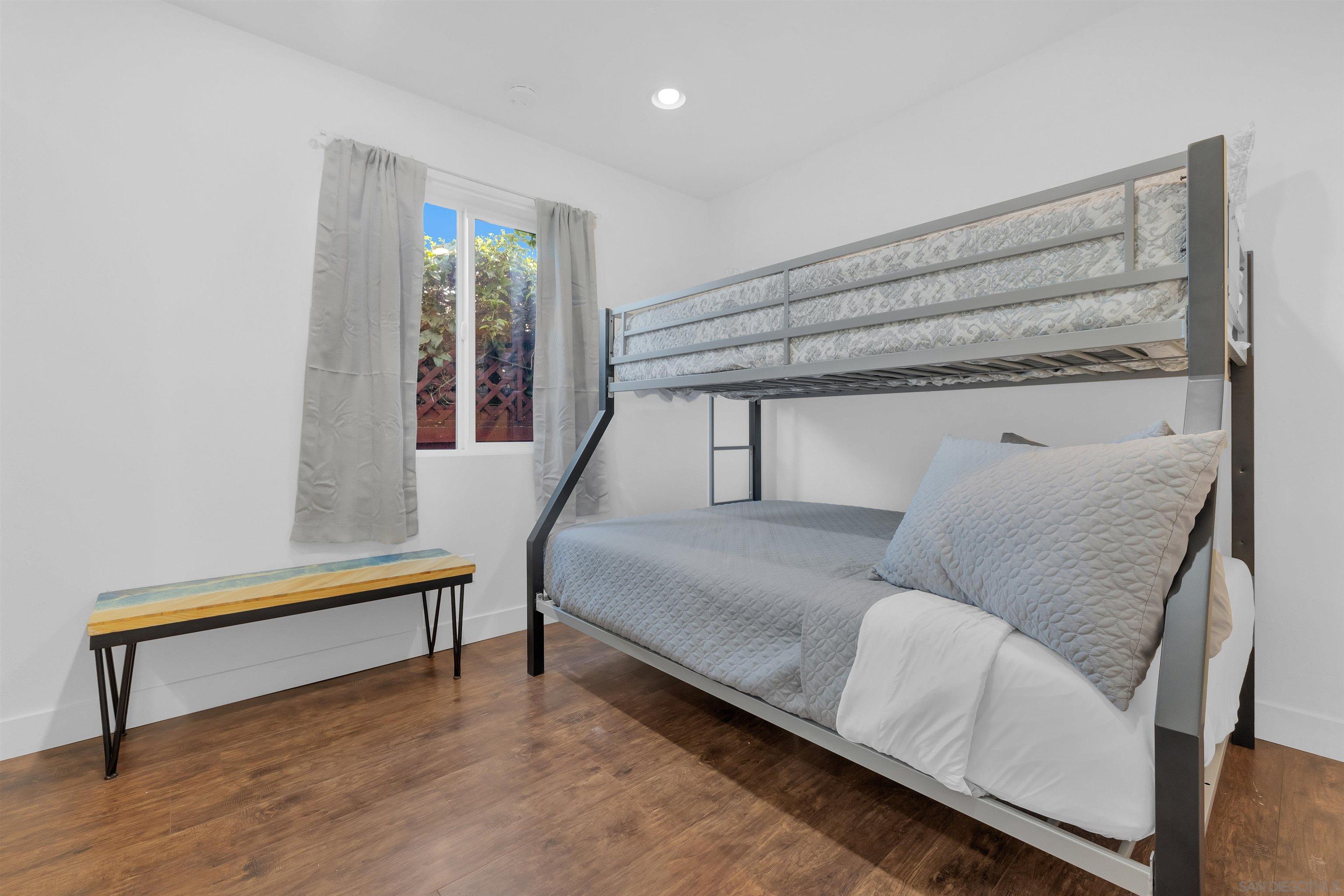 Detail Gallery Image 37 of 57 For 4825 W Point Loma, San Diego,  CA 92107 - – Beds | – Baths