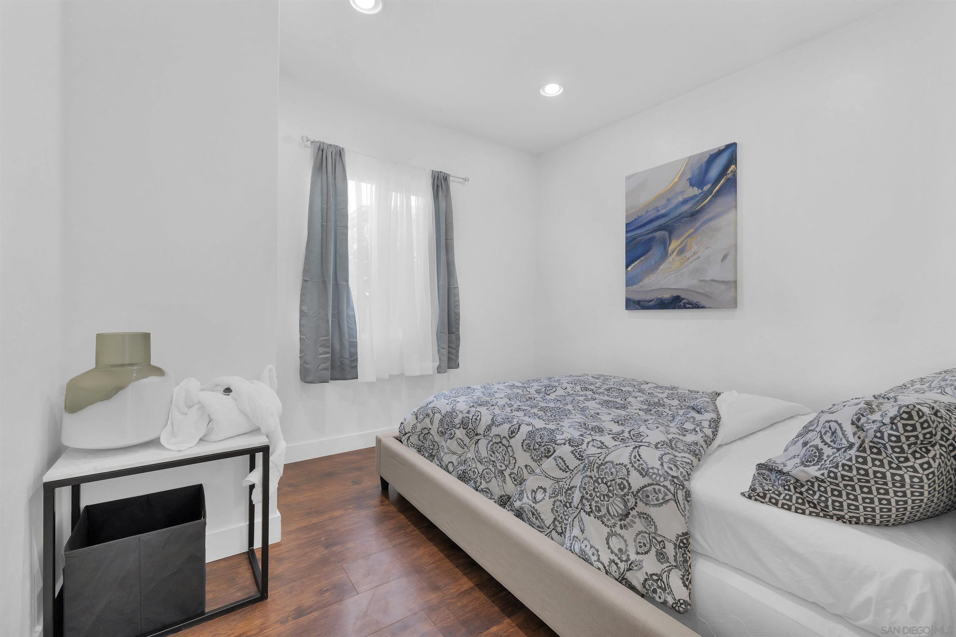 Detail Gallery Image 39 of 57 For 4825 W Point Loma, San Diego,  CA 92107 - – Beds | – Baths